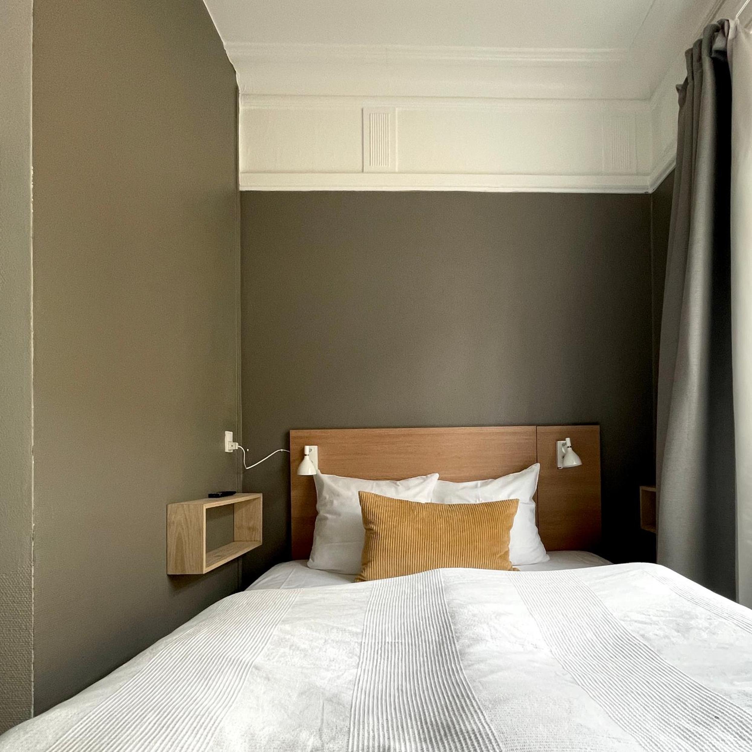 Single / Small Double Room