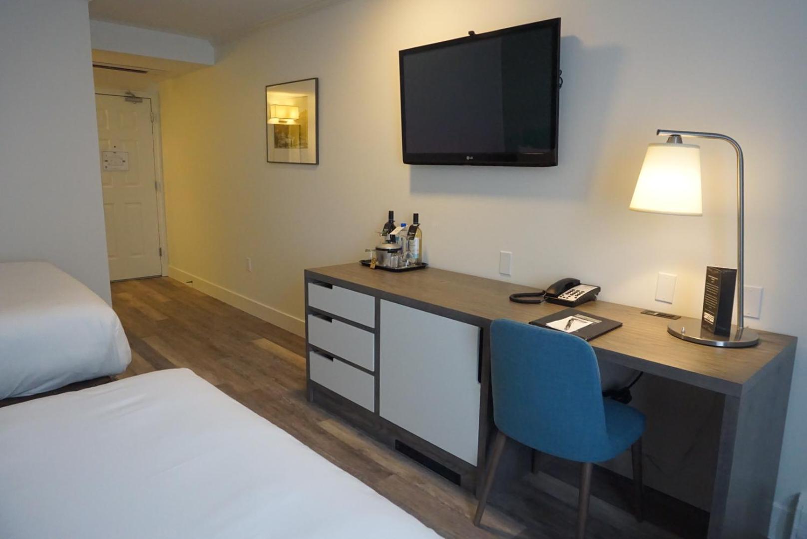 Double Room with Two Double Beds - Upper floor