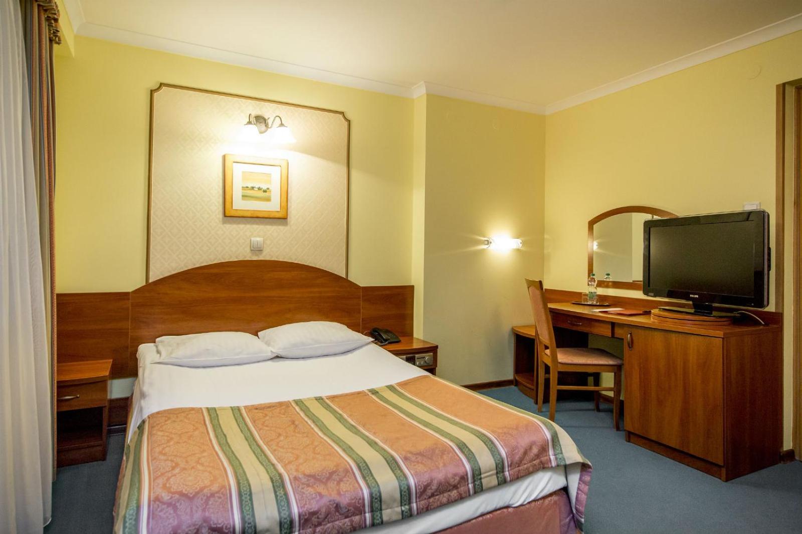Economy Double Room