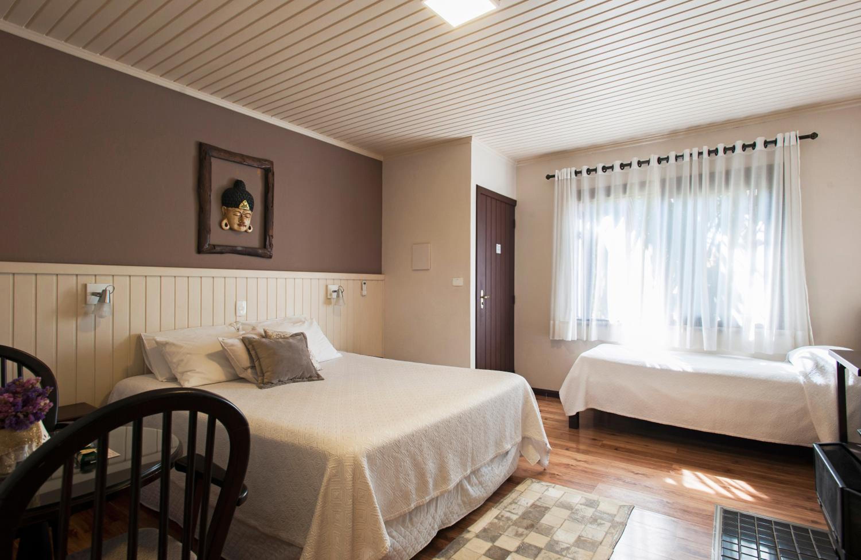 Chalé Serrano Triplo com lareira