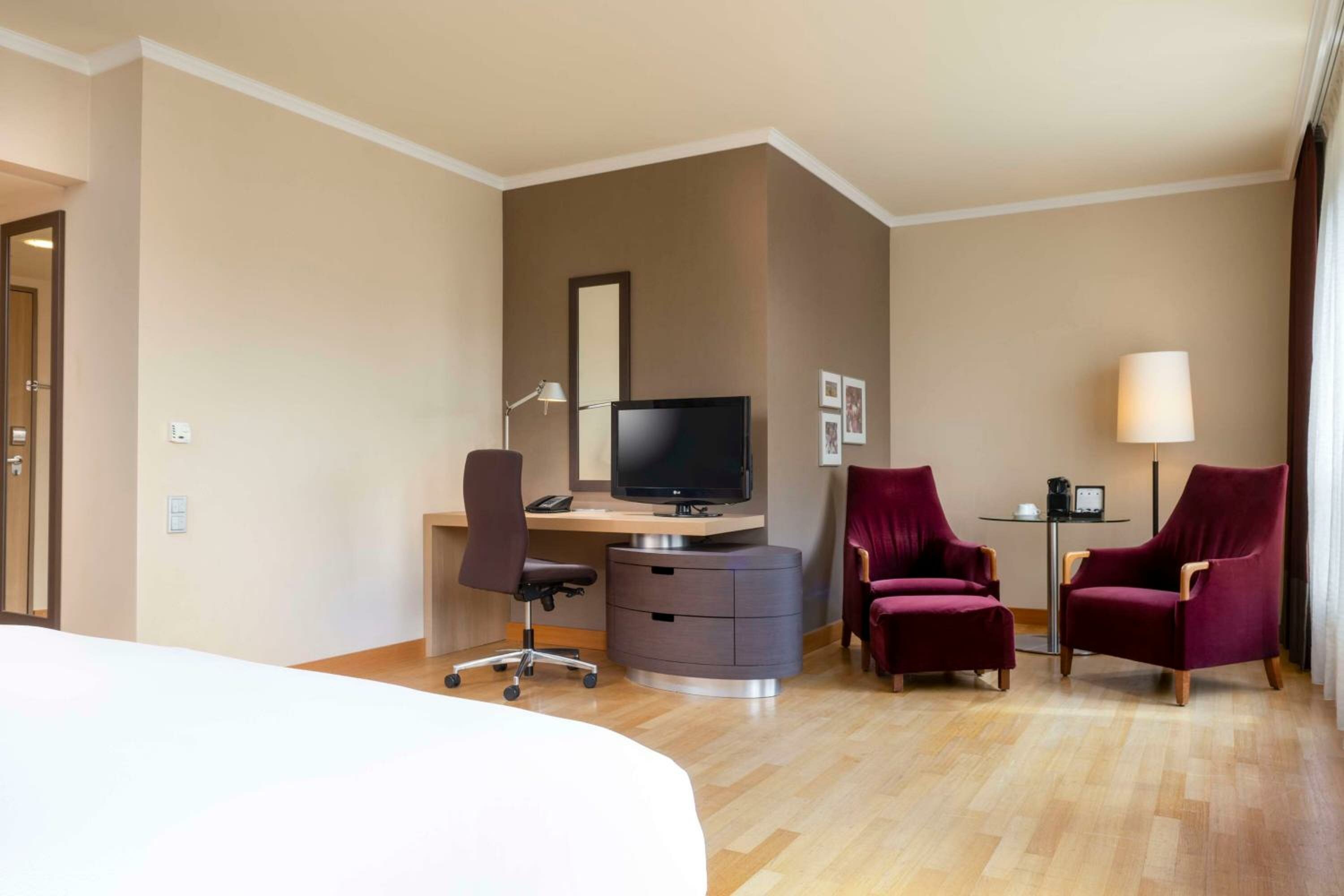 King Studio - Mobility Accessible