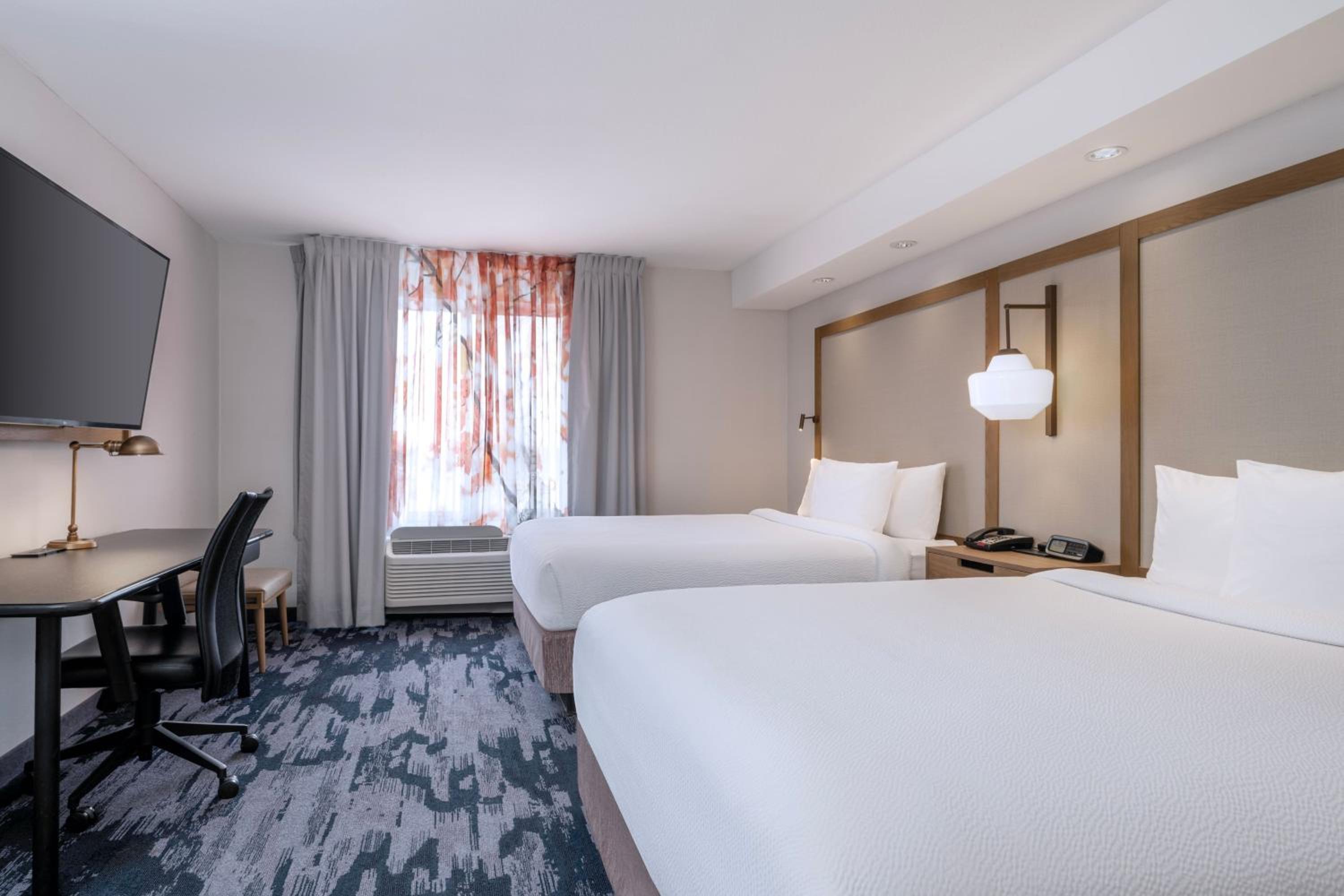 Executive Suite – 2 Queens