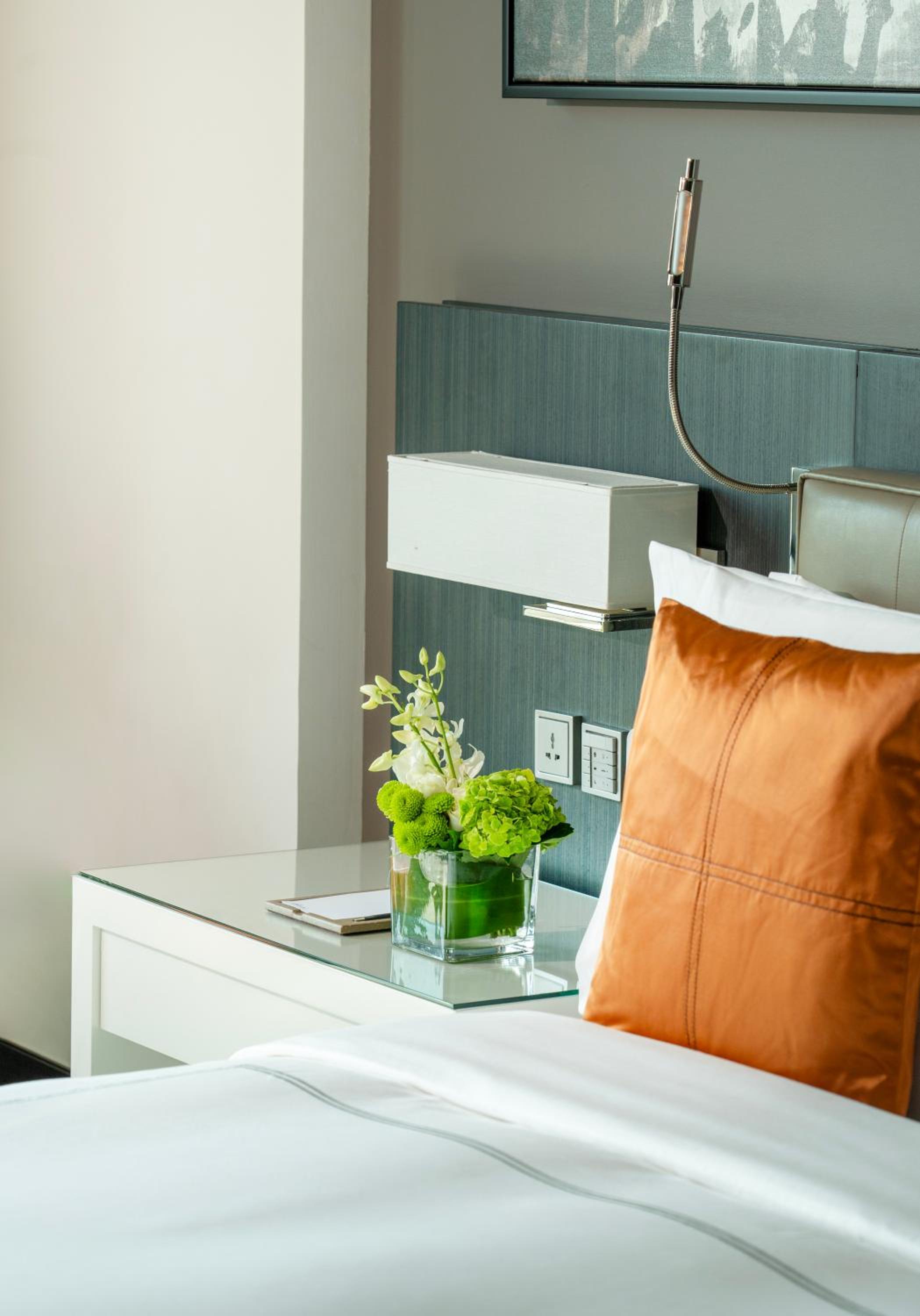 Fairmont King Room - Non-Smoking/Accessible