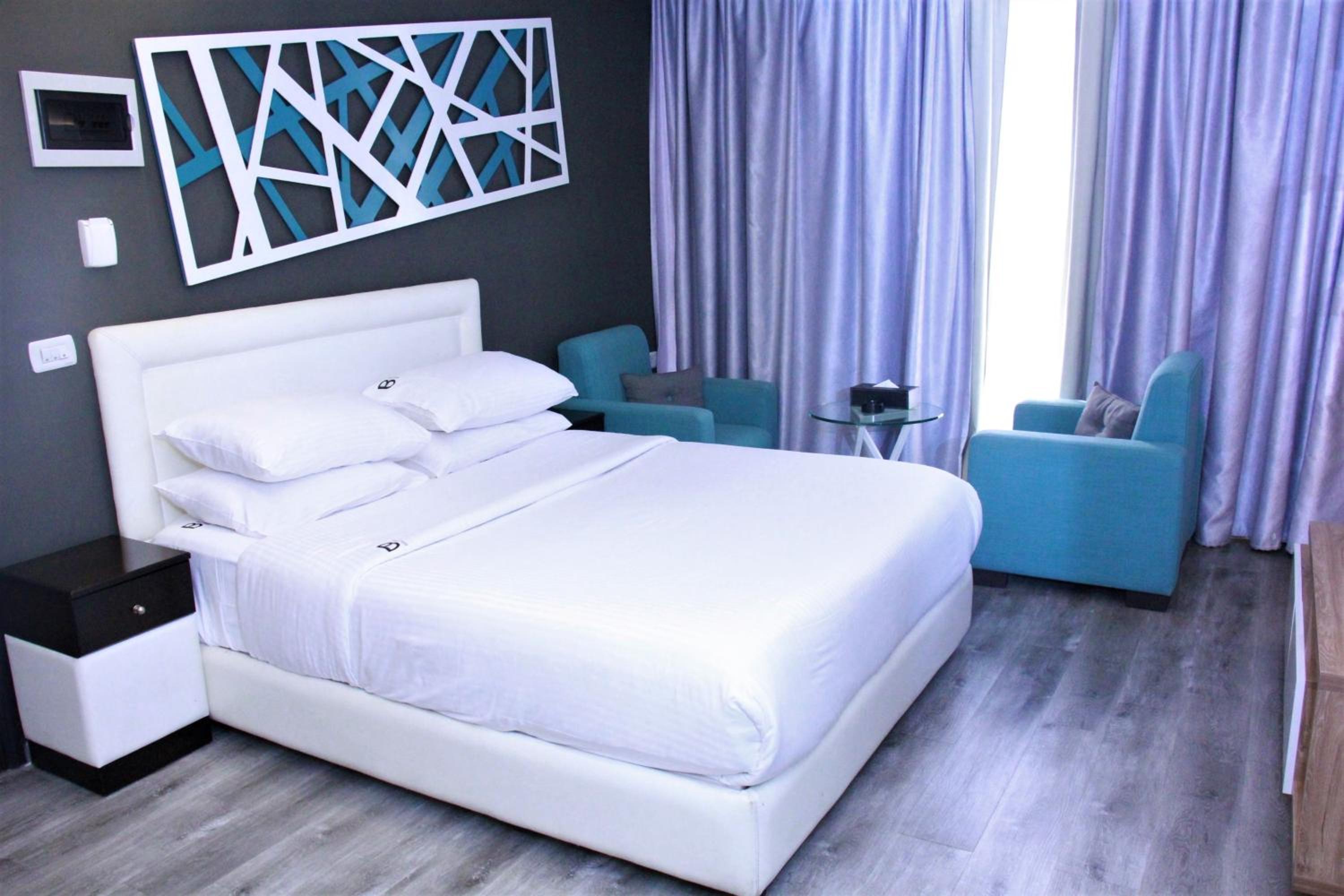 Deluxe King Room without Balcony