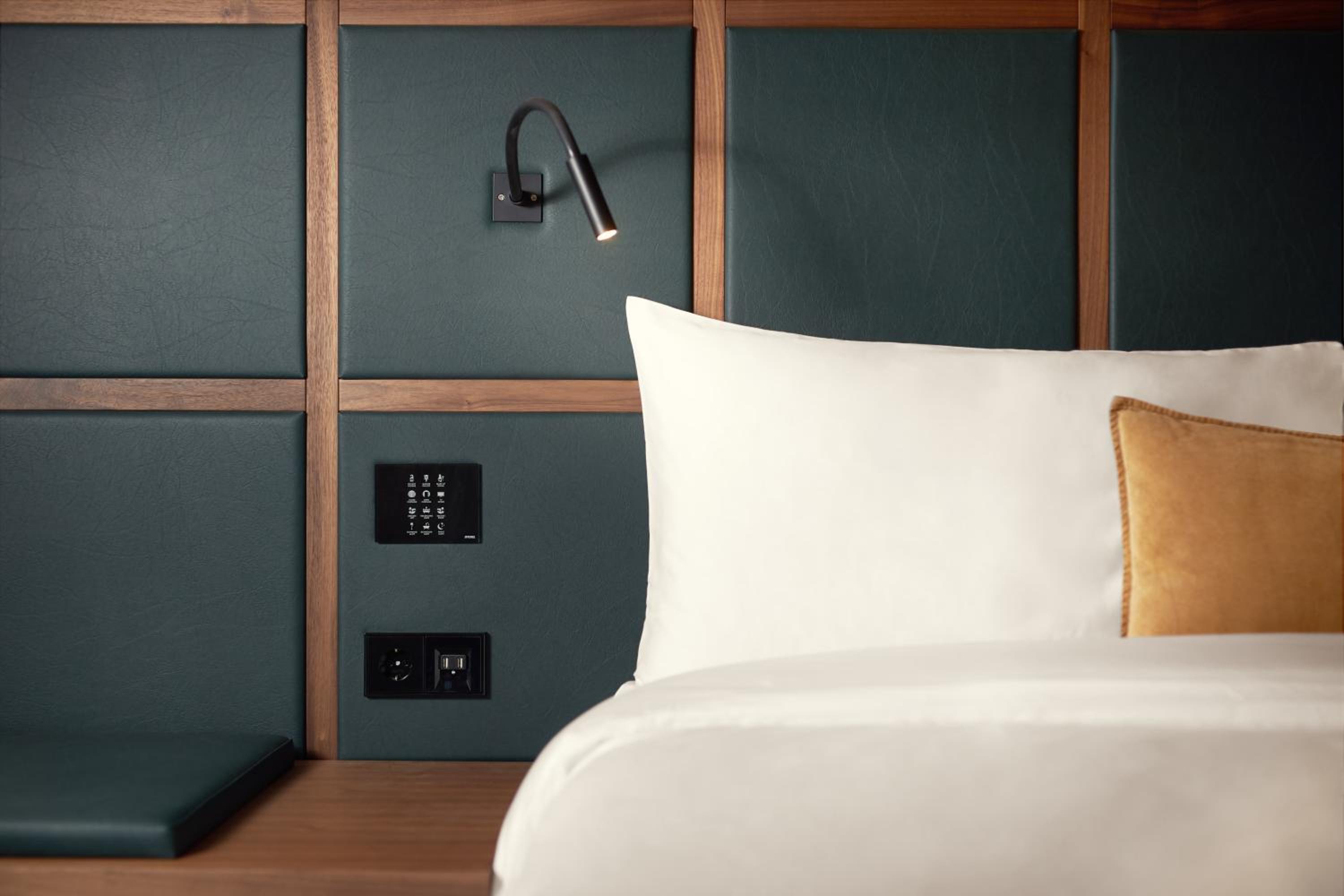 Family Room without Window