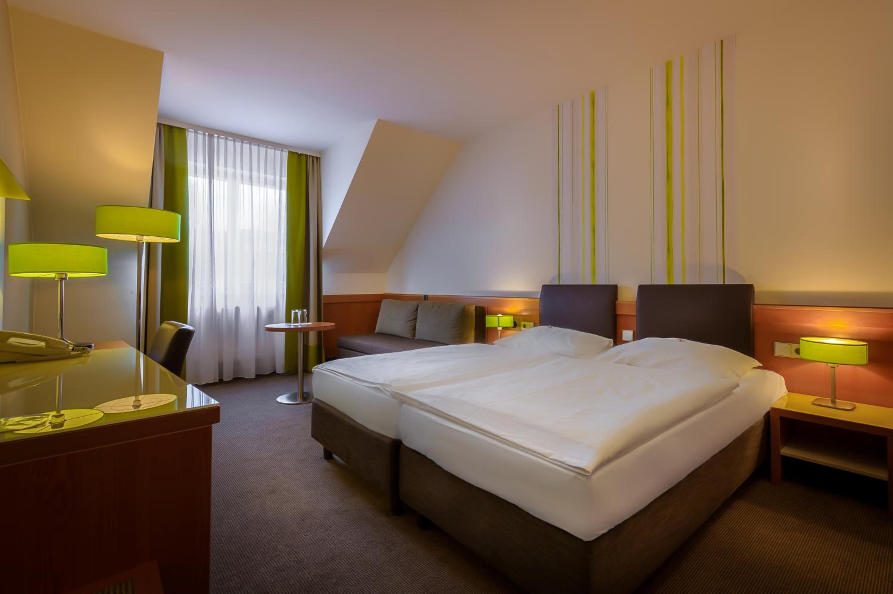 Premium Quadruple Room