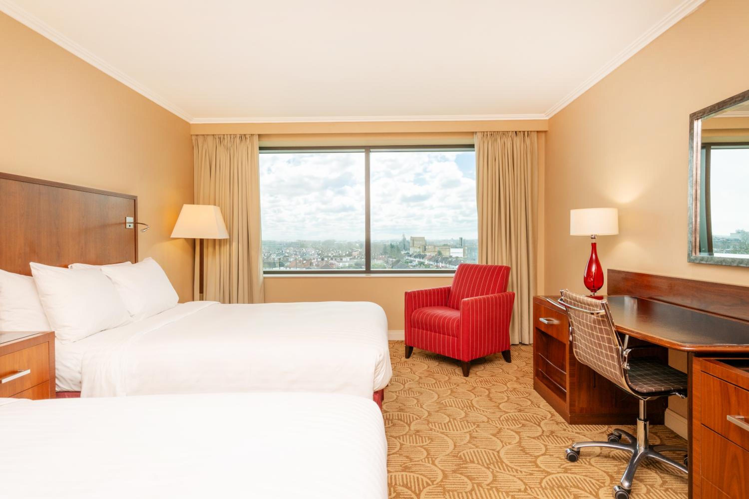 Family Room - Urban View