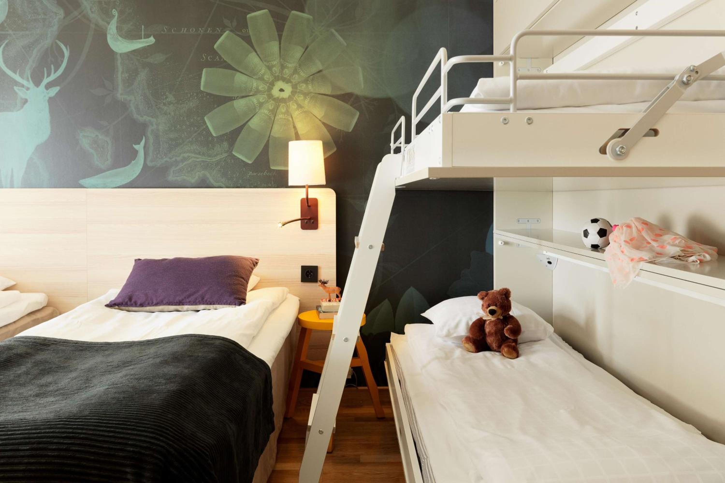 Standard Quadruple Room