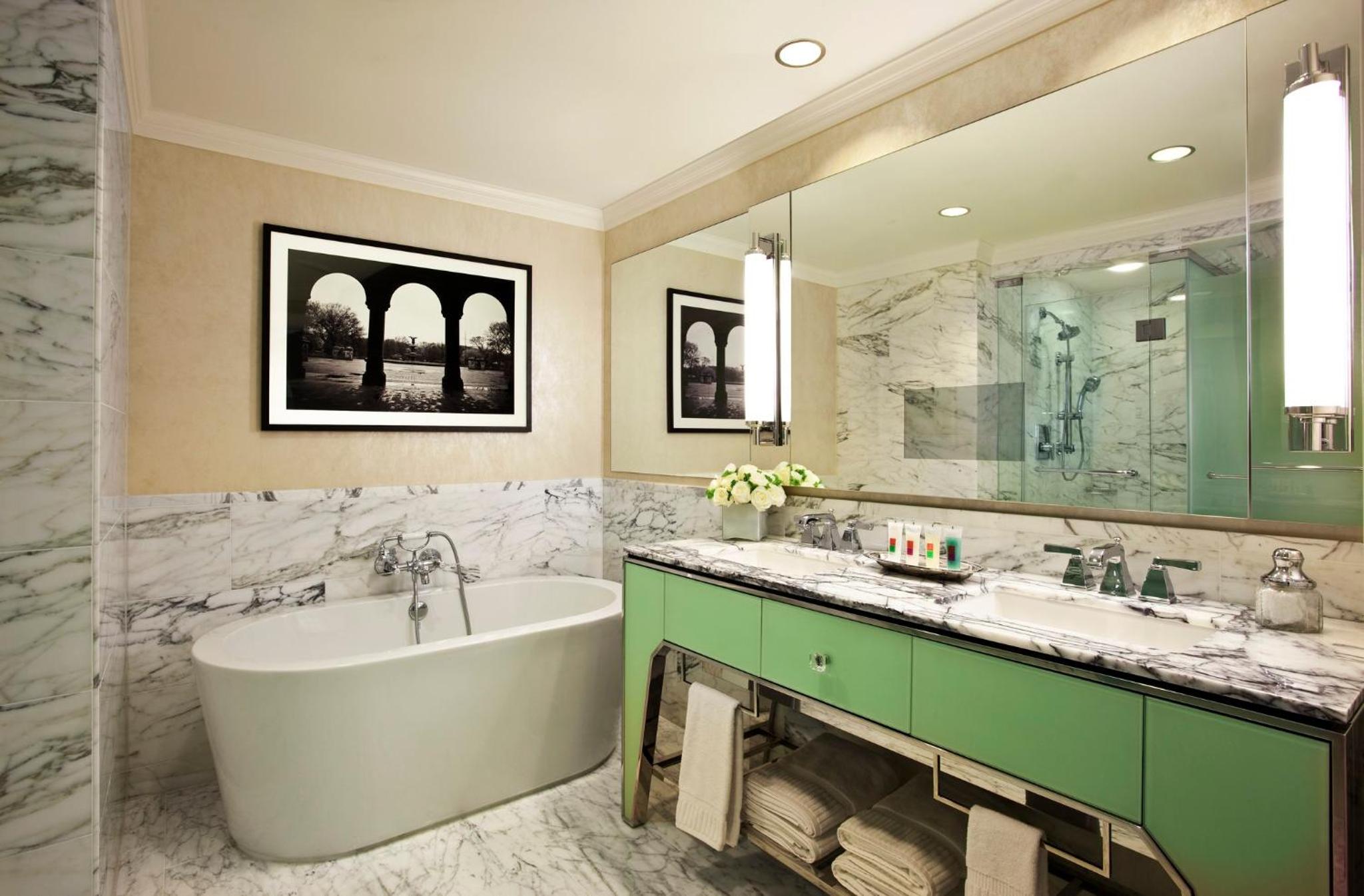 Grand Double Room with Two Double Beds