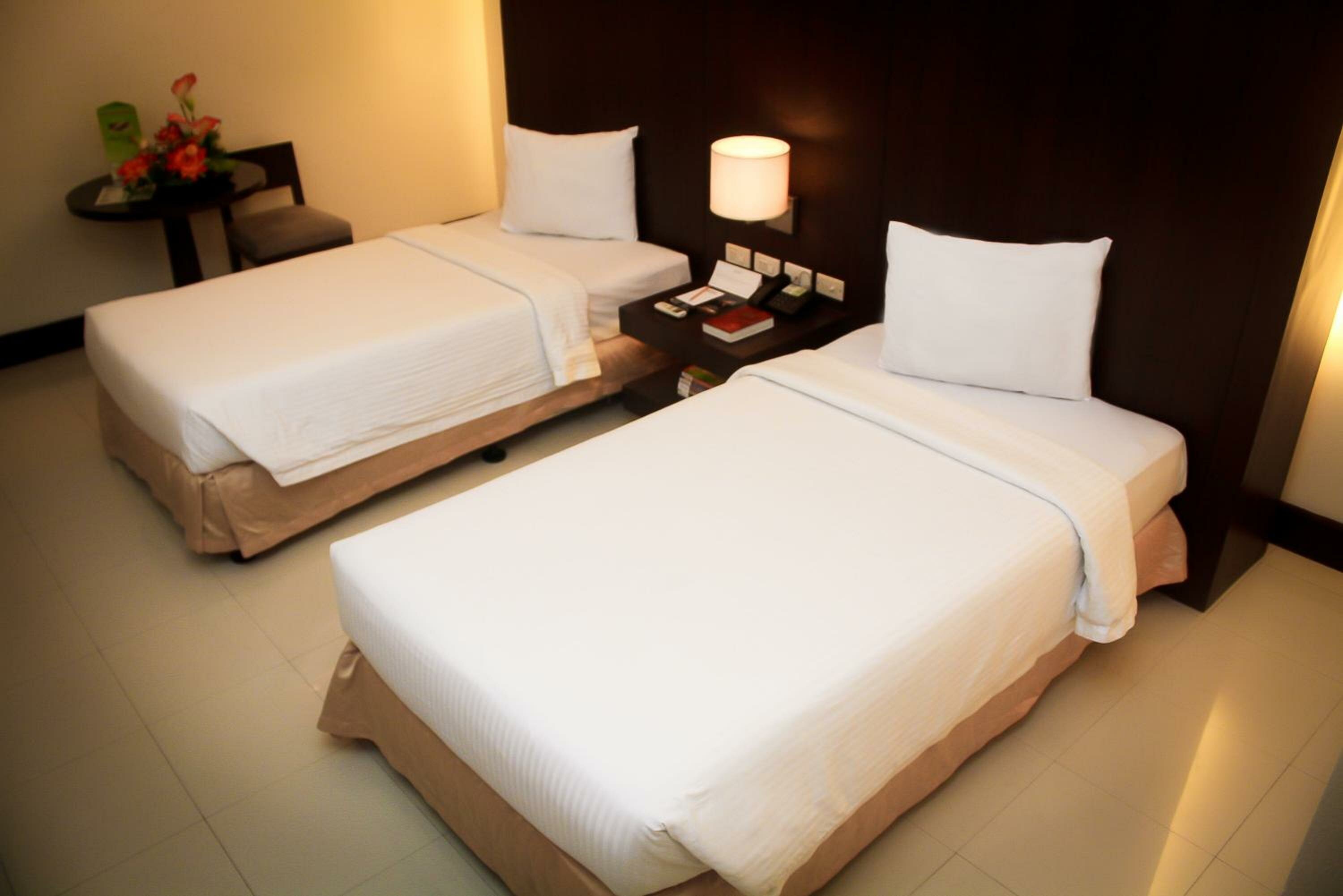 Superior Twin Premium