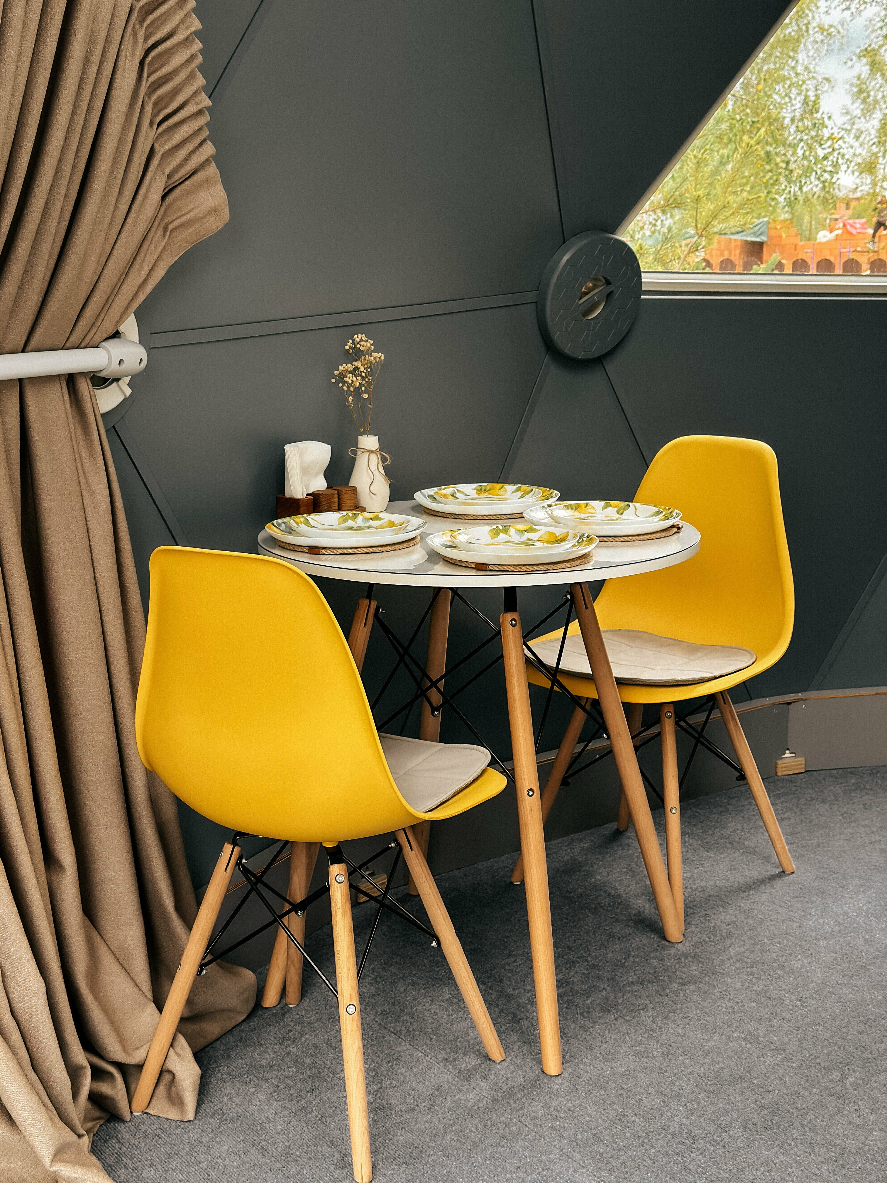 Купол Синий (2 взрослых максимум + 2 детей)