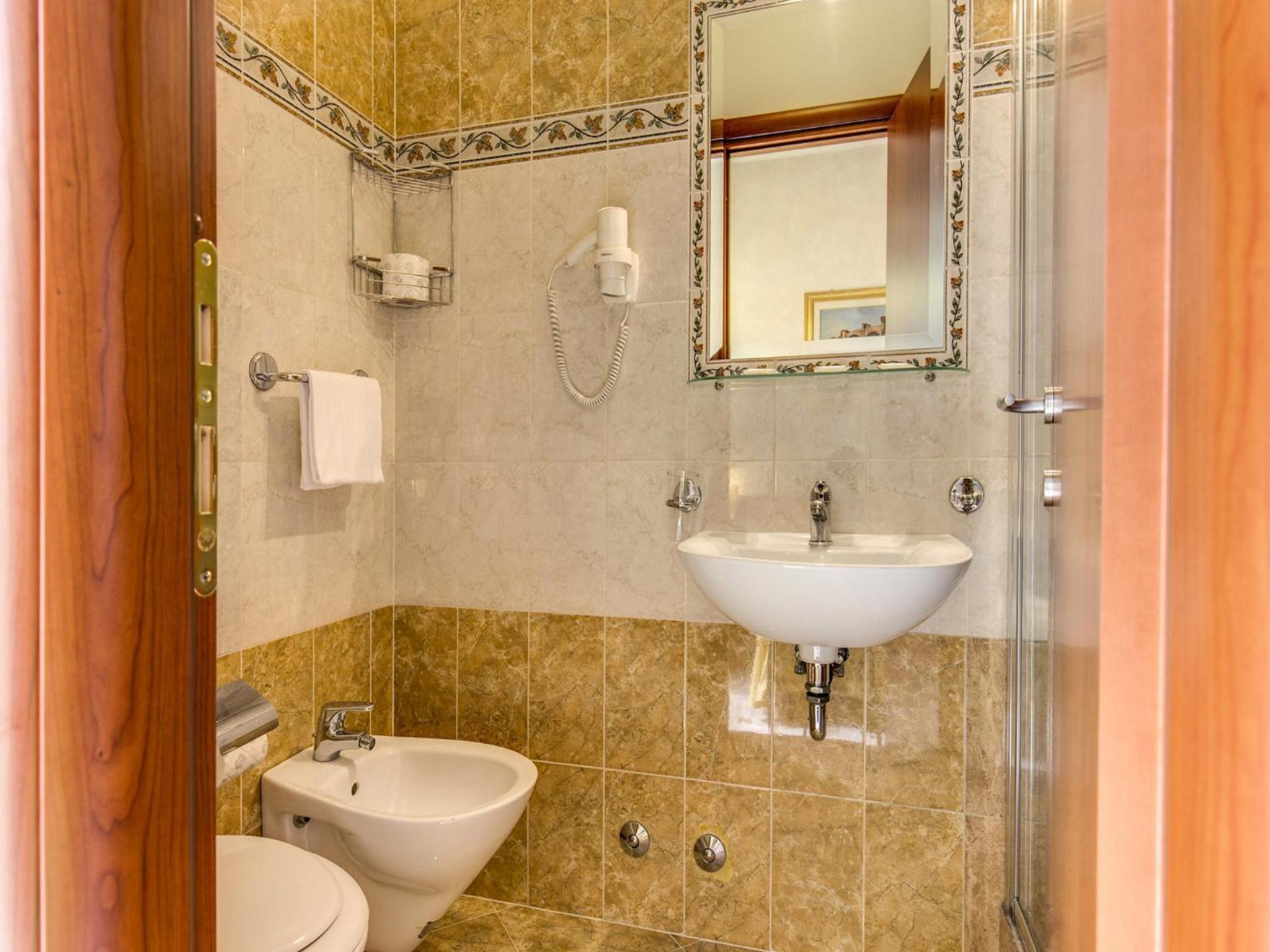 Classic Quadruple Room