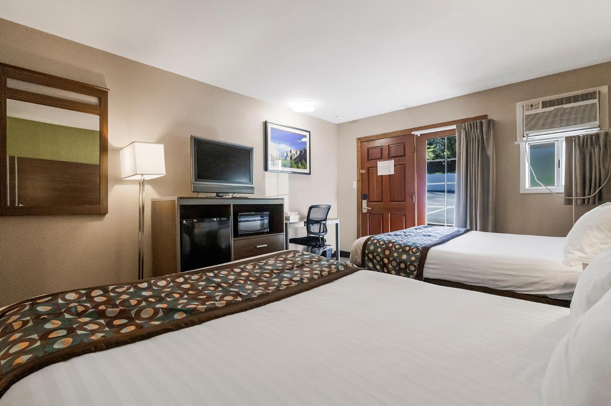 Queen Room with Two Queen Beds