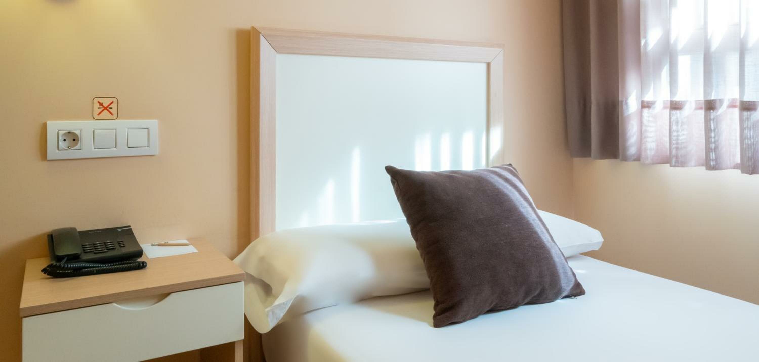 Single Room - Disability Access