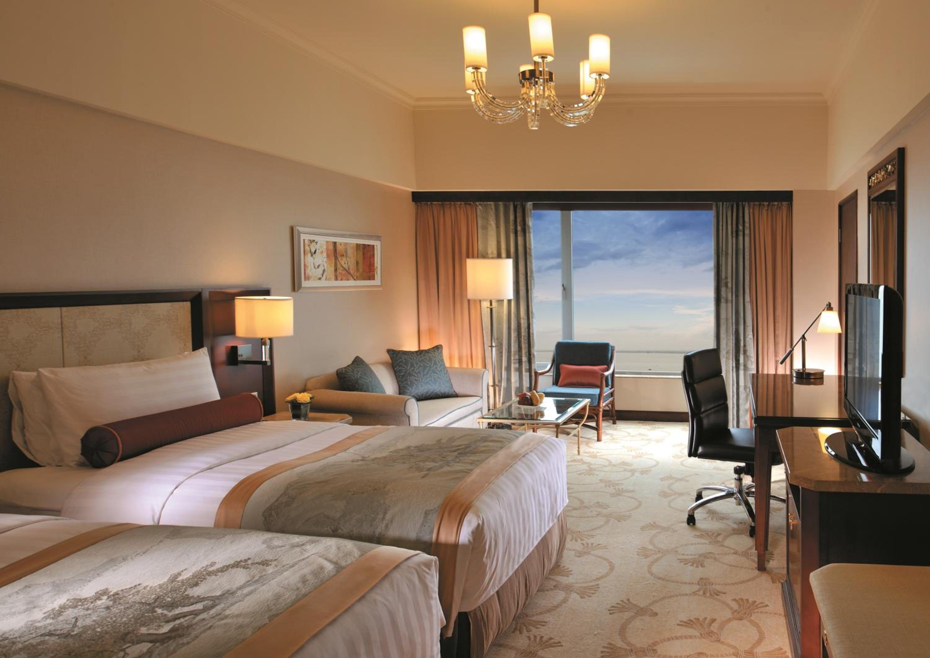 Deluxe Sea View Room