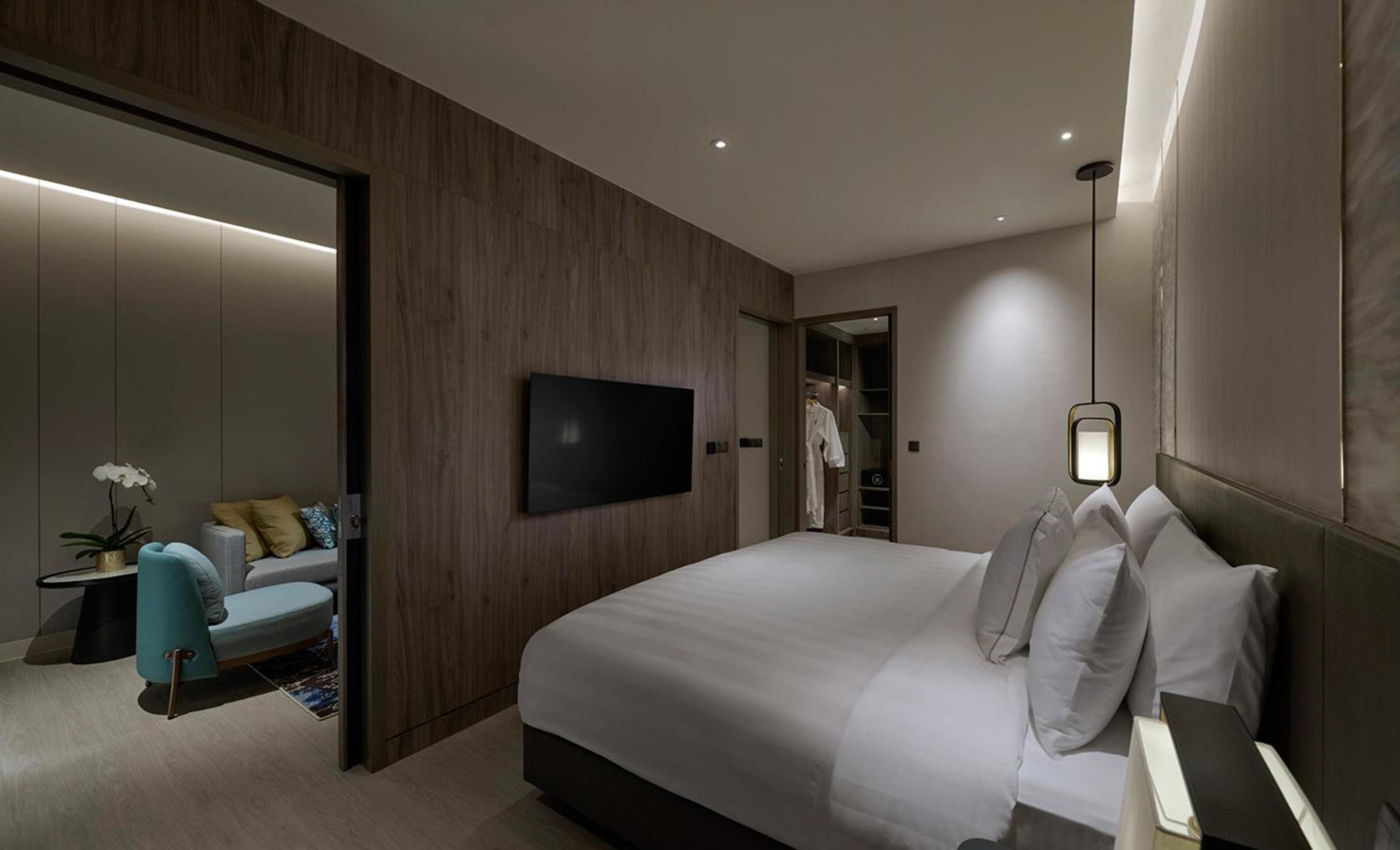 One Bedroom Deluxe Suite