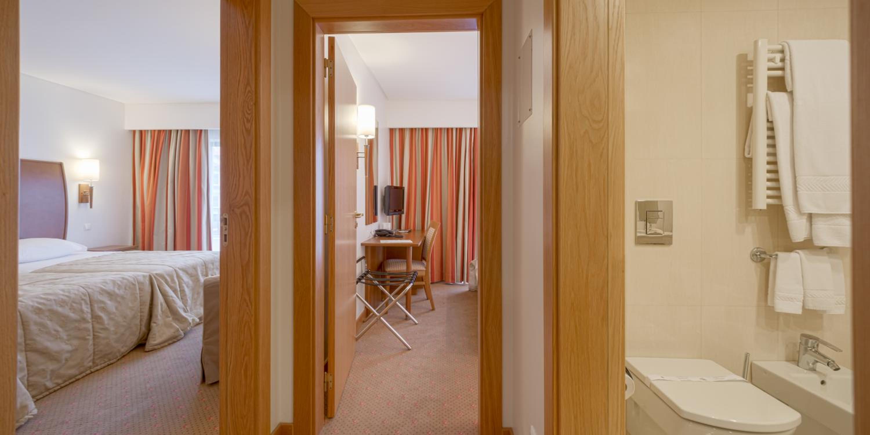 Suite (2 Adults + 2 Child up to 12 years)