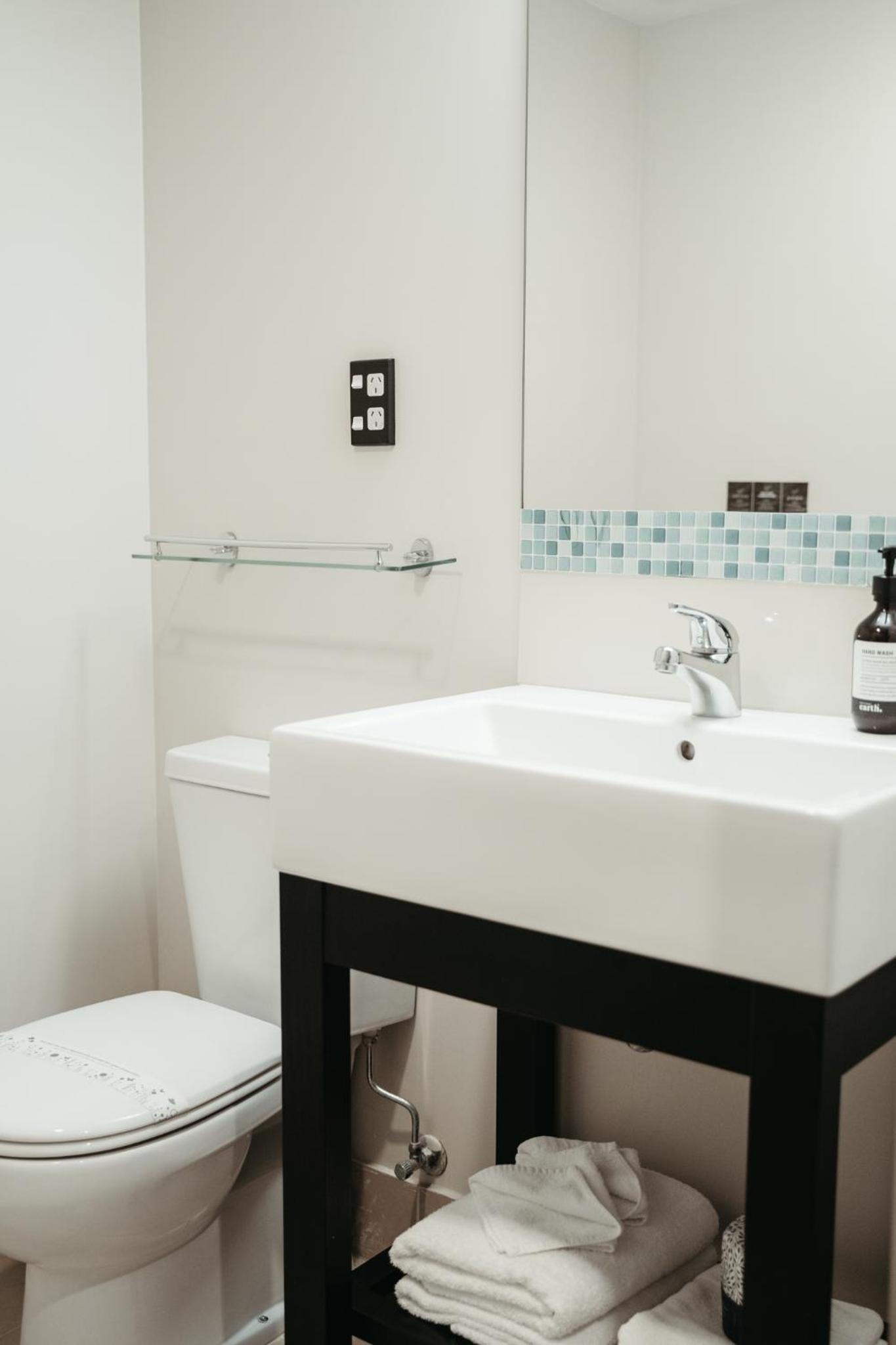 Standard Room with Two Single Beds