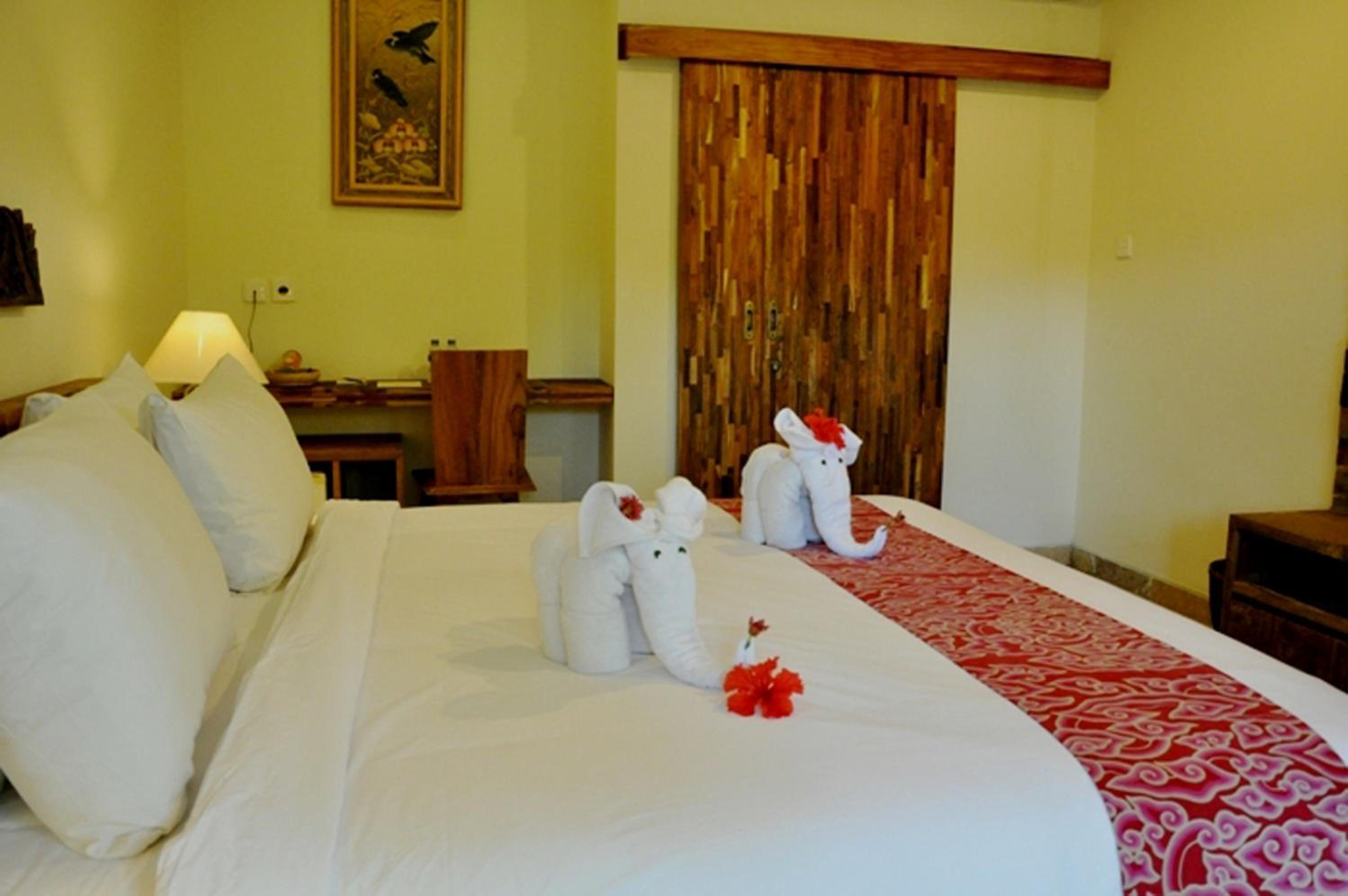 Deluxe Room - Free Welcome Massage and Afternoon Tea