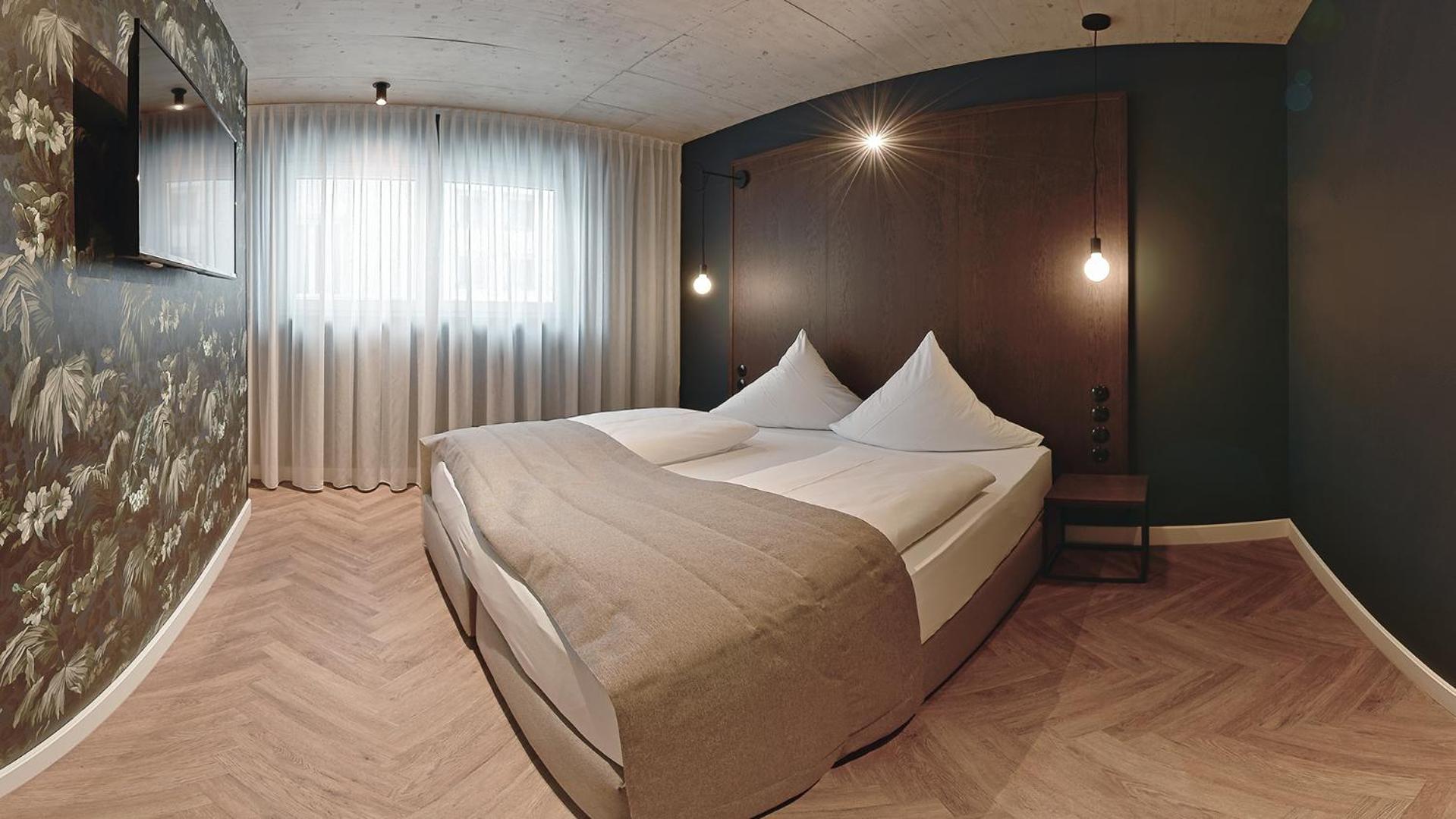 Plus Quadruple Room - Large