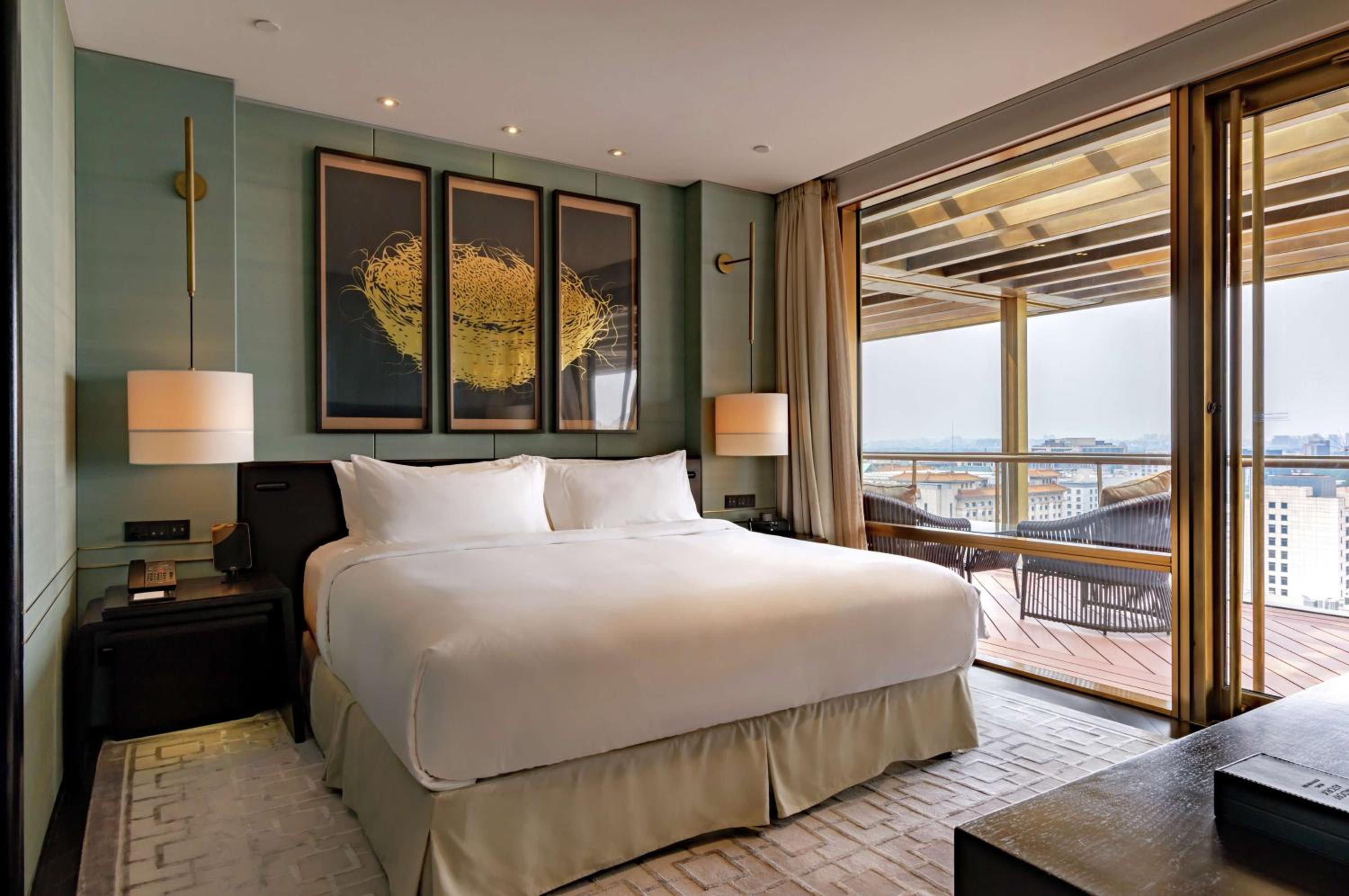 Premier King Suite with Terrace