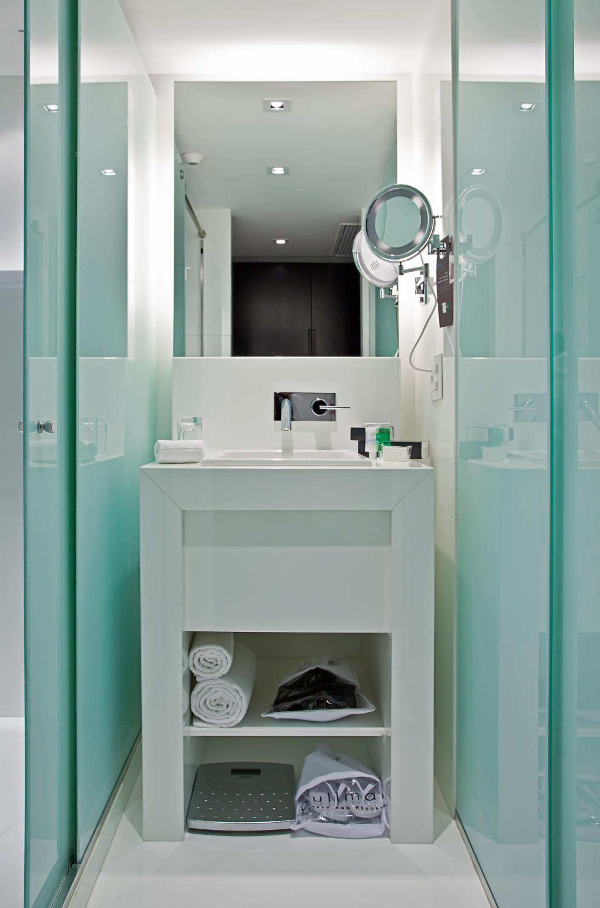 Executive Room with 1 Double Bed 