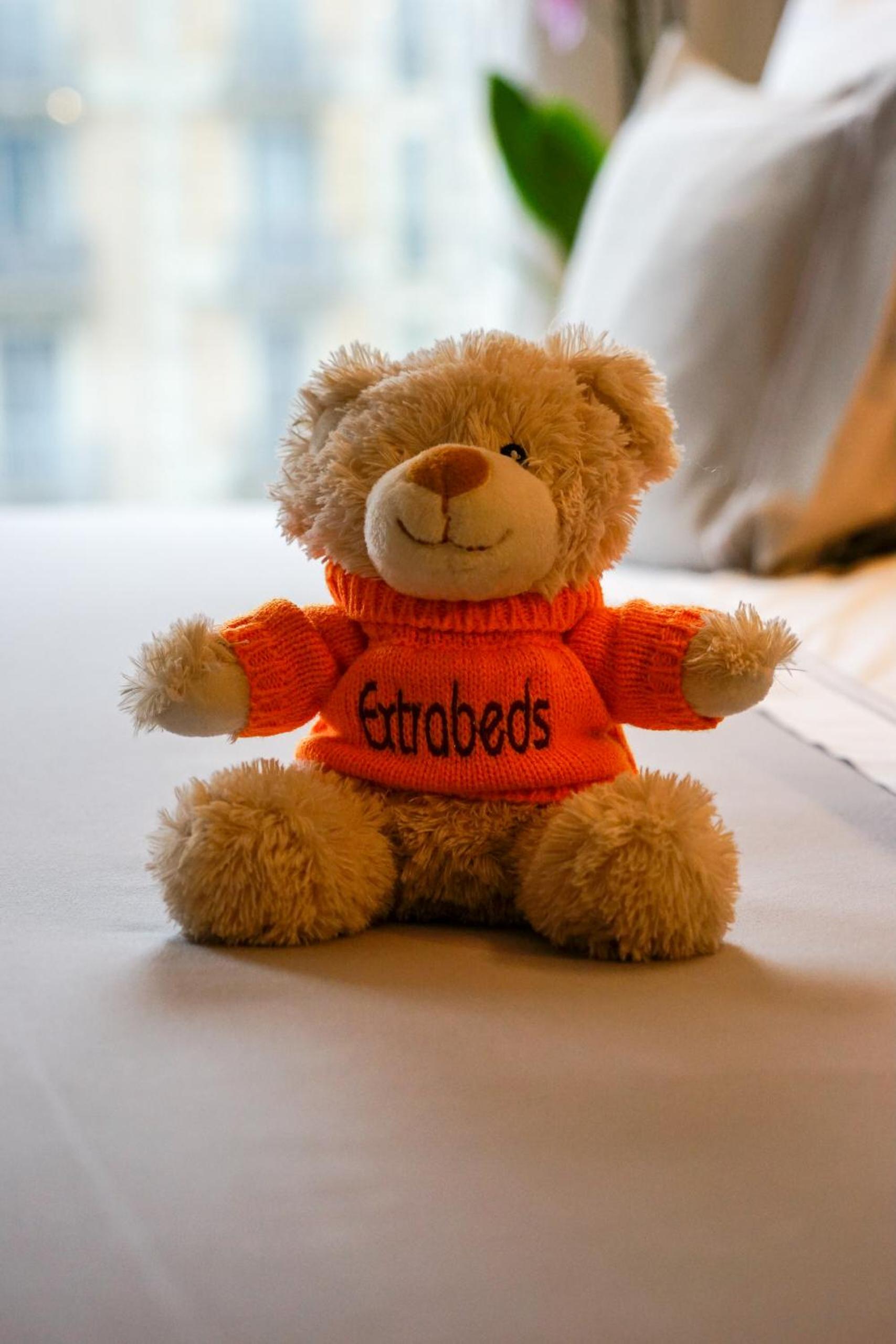 Junior Suite (2 Adults + 2 Children)