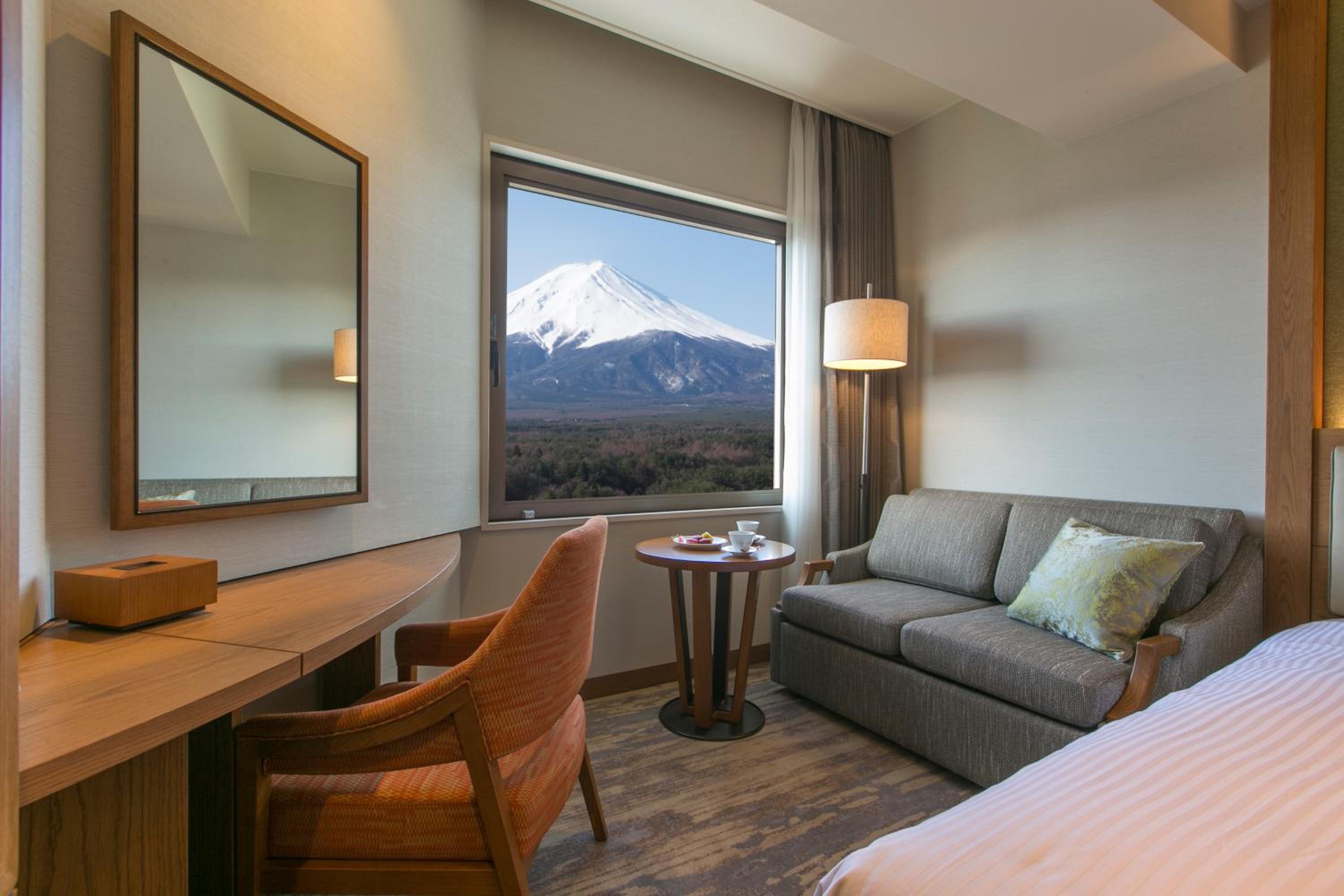 Superior Twin Room on Higher Floor with Mt. Fuji View