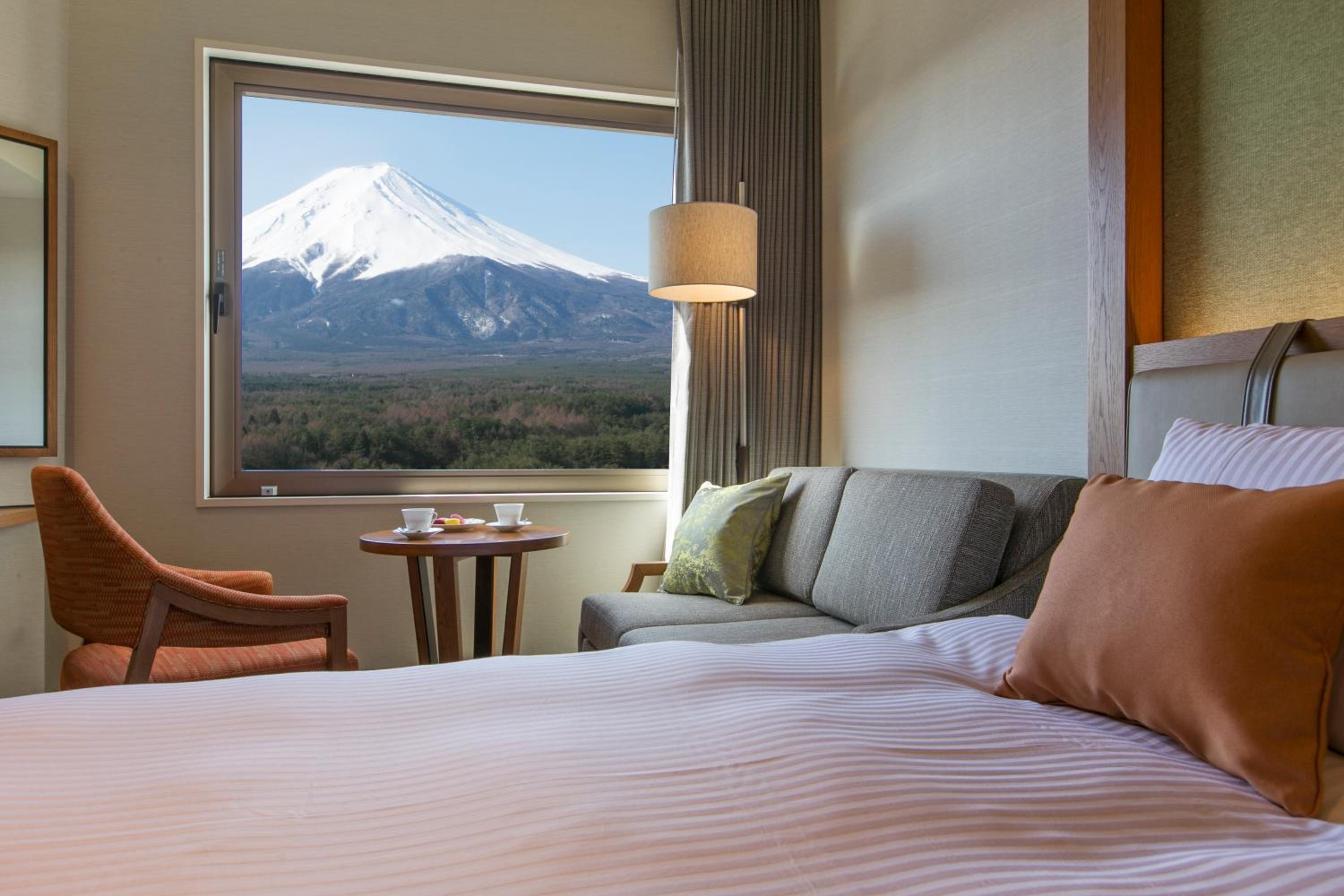 Superior Twin Room on Higher Floor with Mt. Fuji View