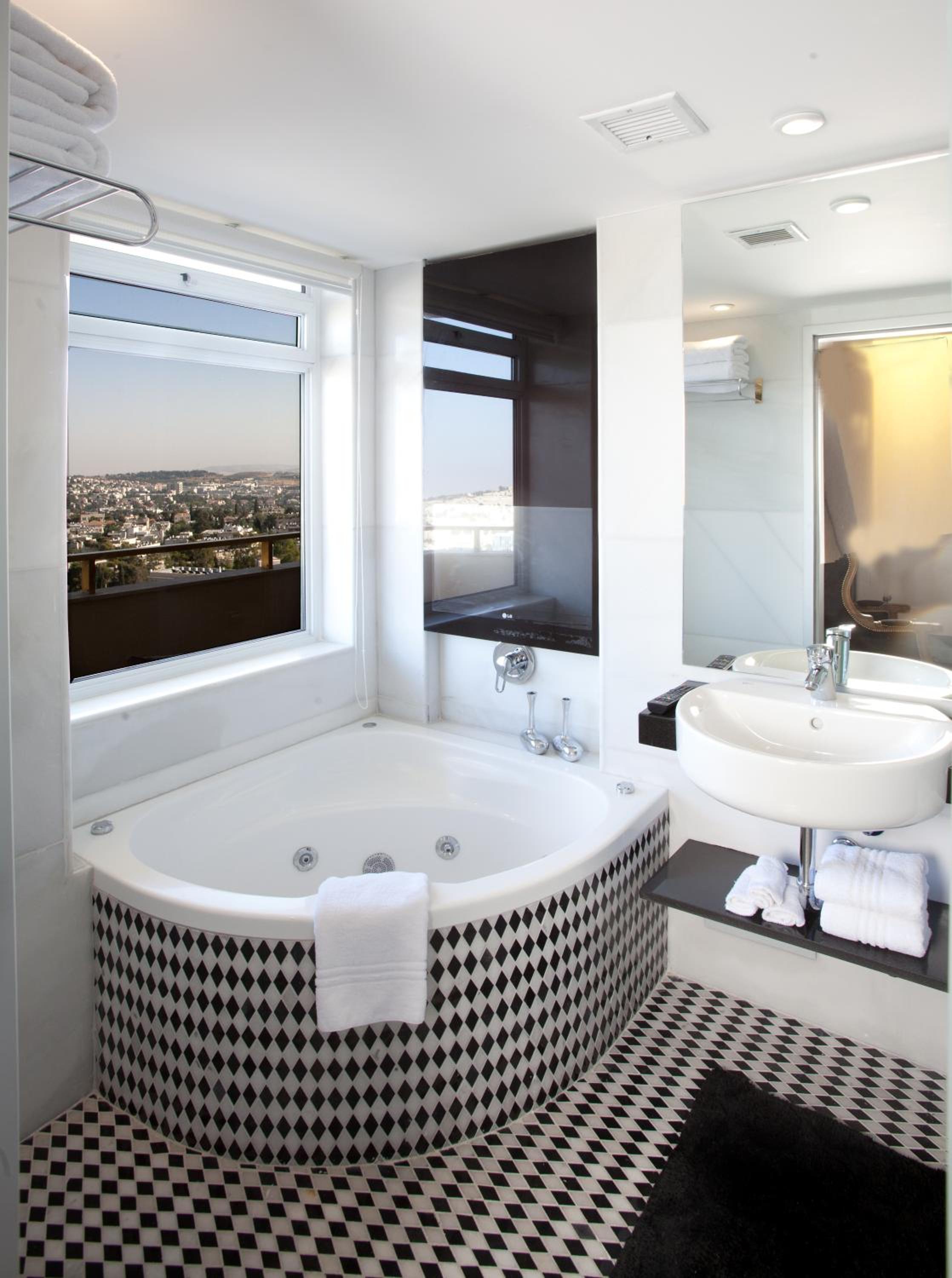 King Solomon Executive Suite