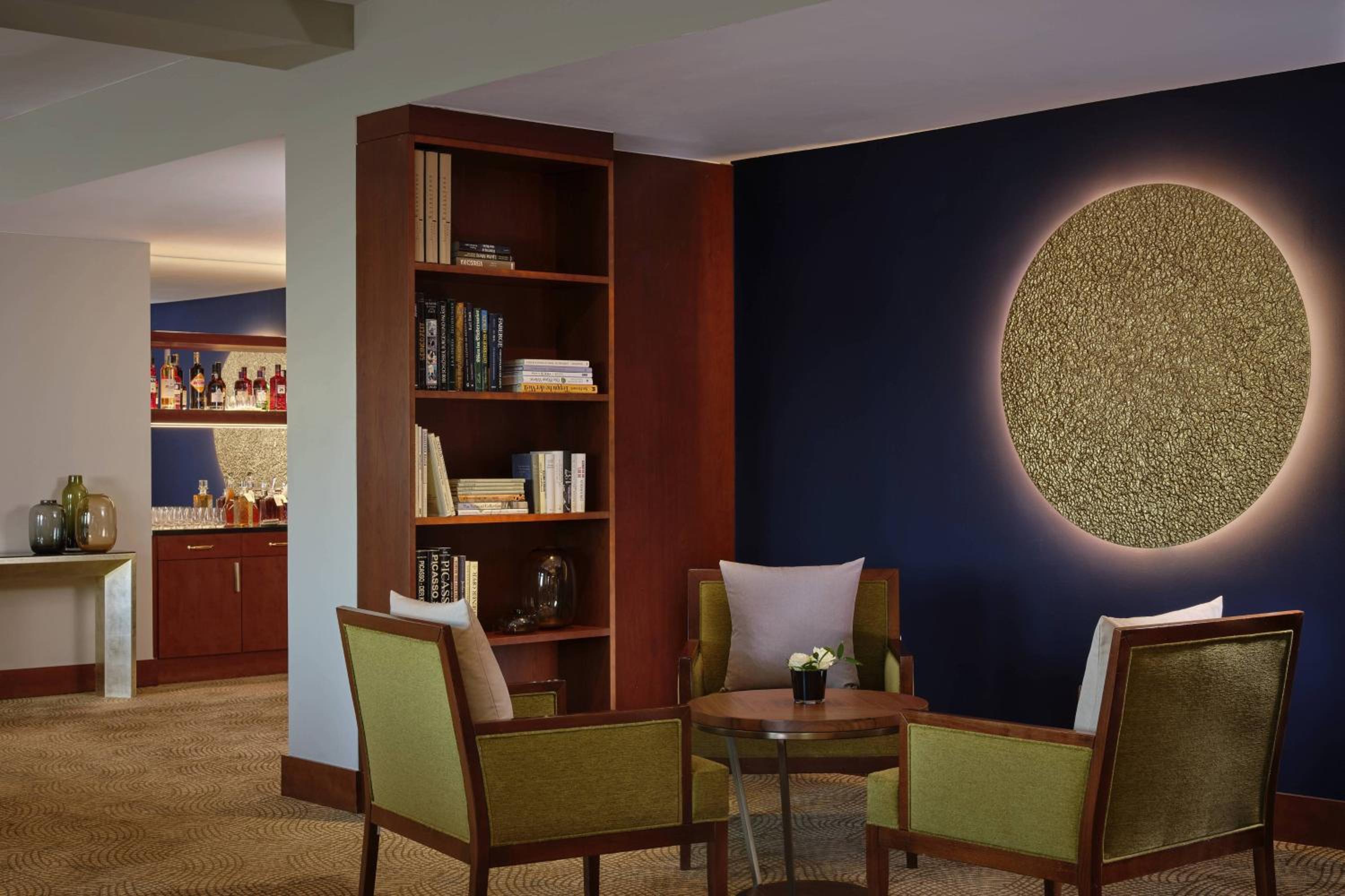 Premium Executive Room with Club Lounge Access