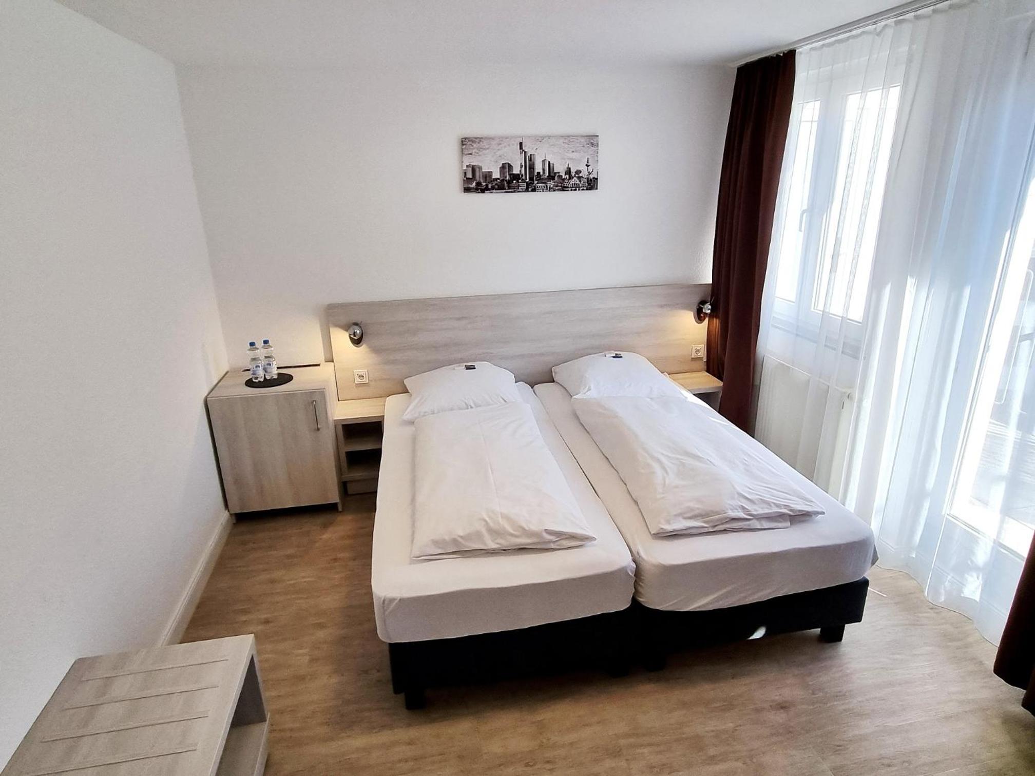 Double Room with double bed with Bathroom