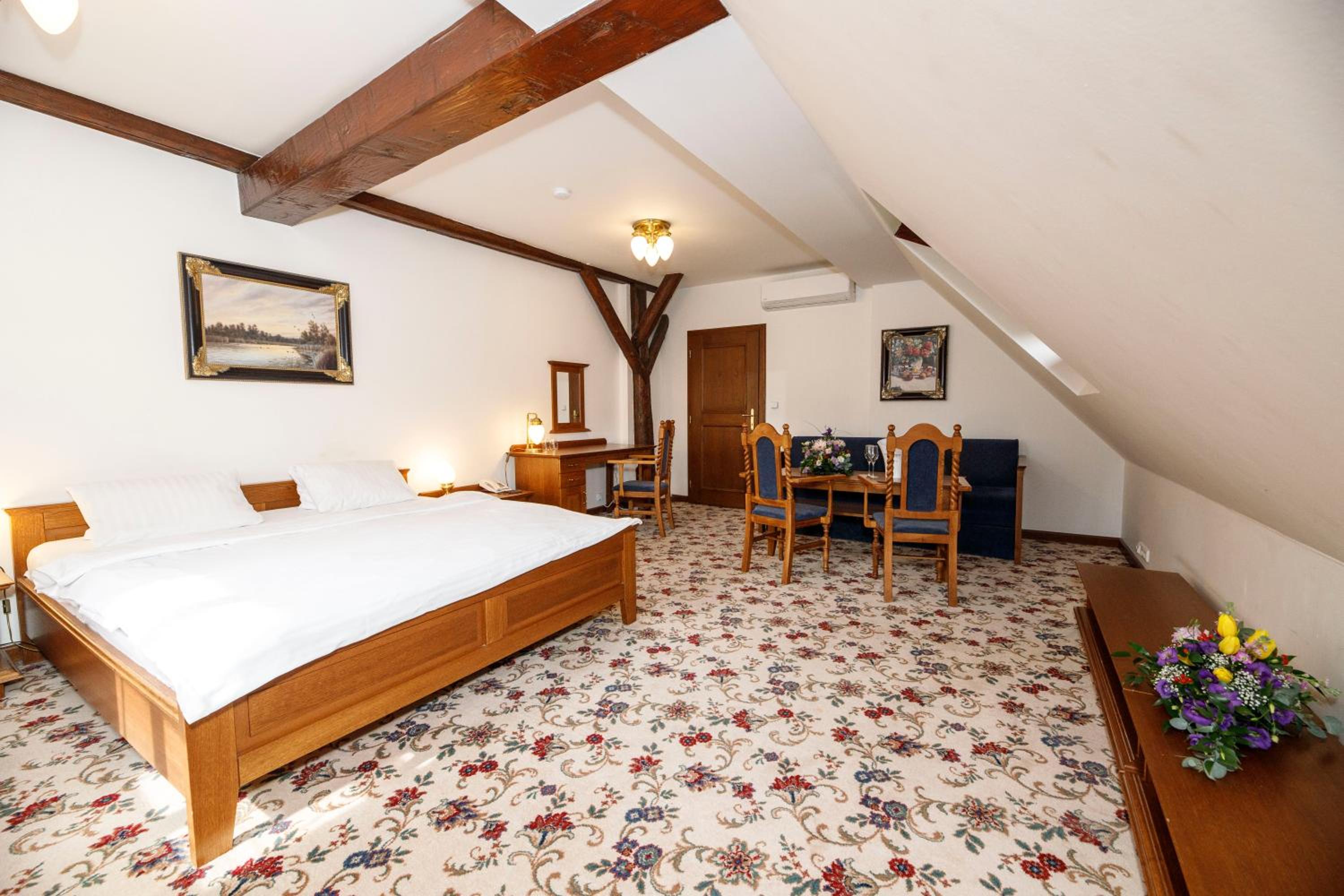 Deluxe Double Room - City View