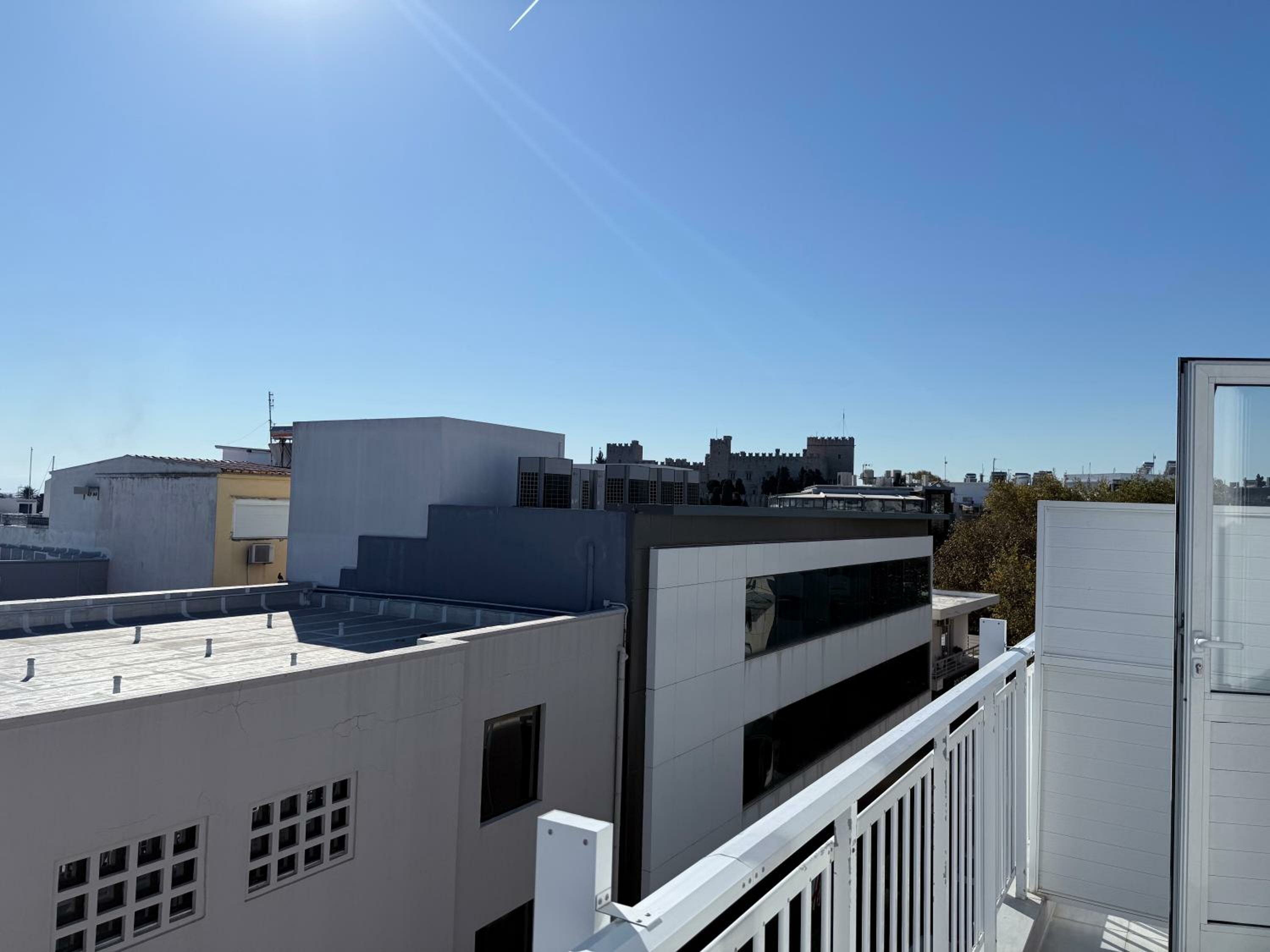 Superior Room with City and Sea View