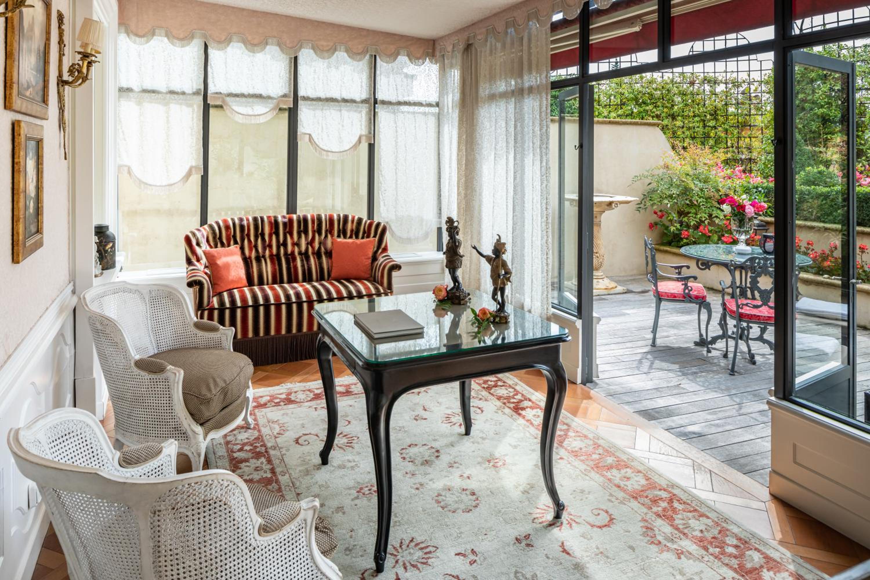 Suite with Terrace with Free Spa Access