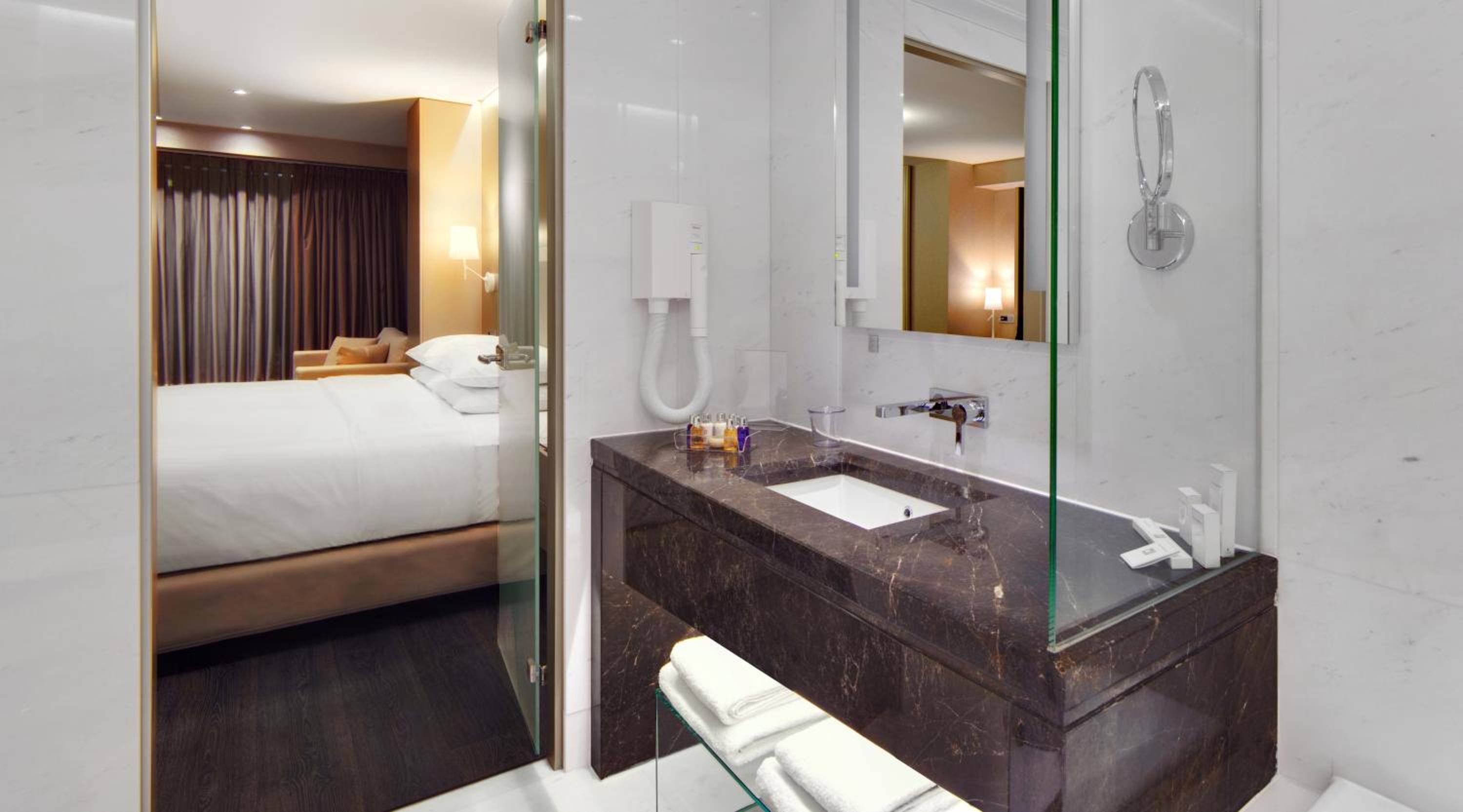 Junior Suite City View