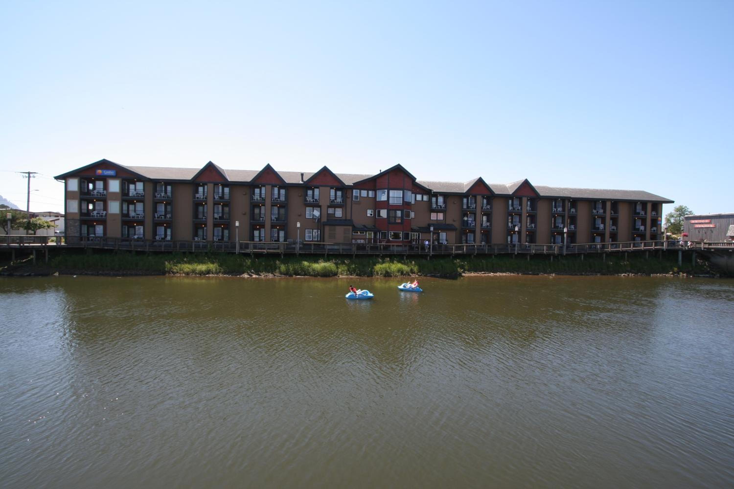 Queen Room with Two Queen Beds with Balcony