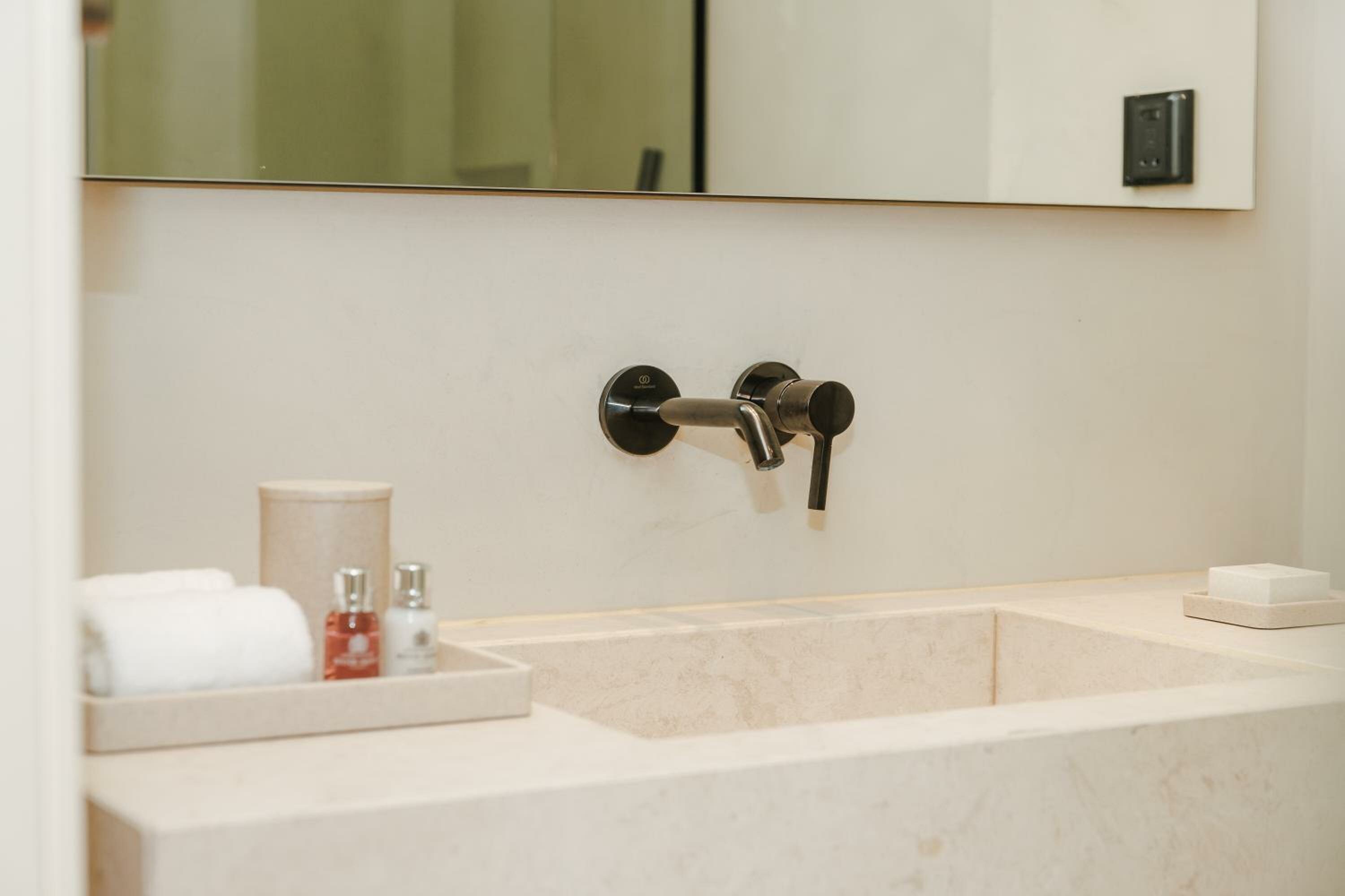 Magnolia Superior Room No Balcony