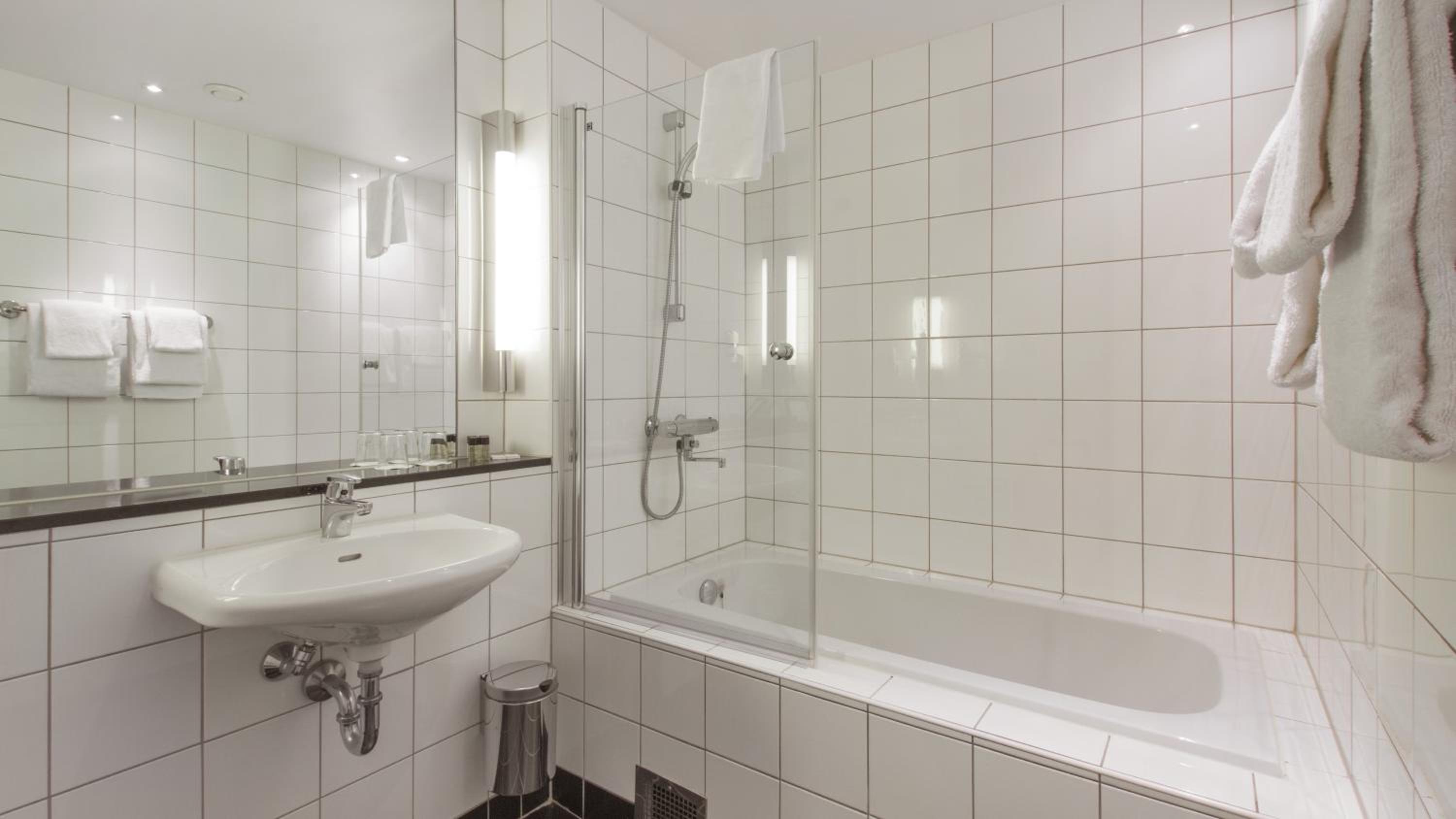 Premium King Room - Non-Smoking