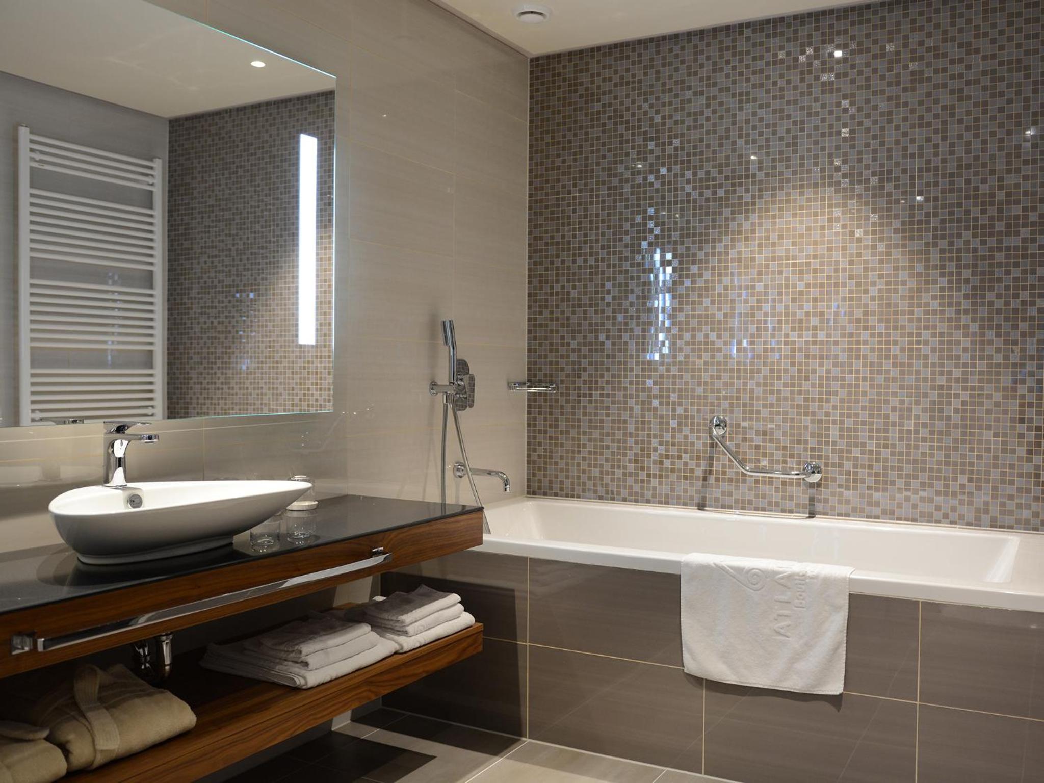 Comfort Suite with Balcony