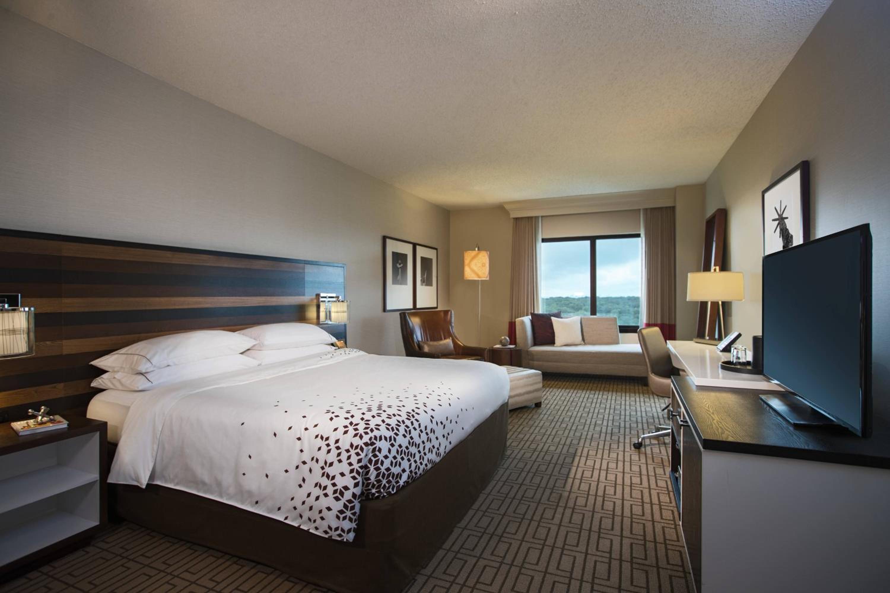 Club King or Double Room
