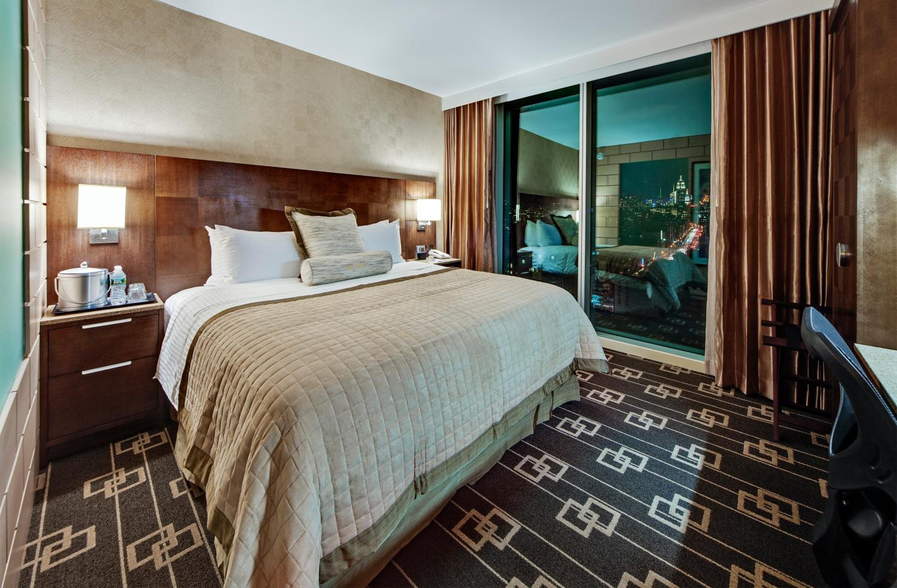 Deluxe King Room, Upper Floor