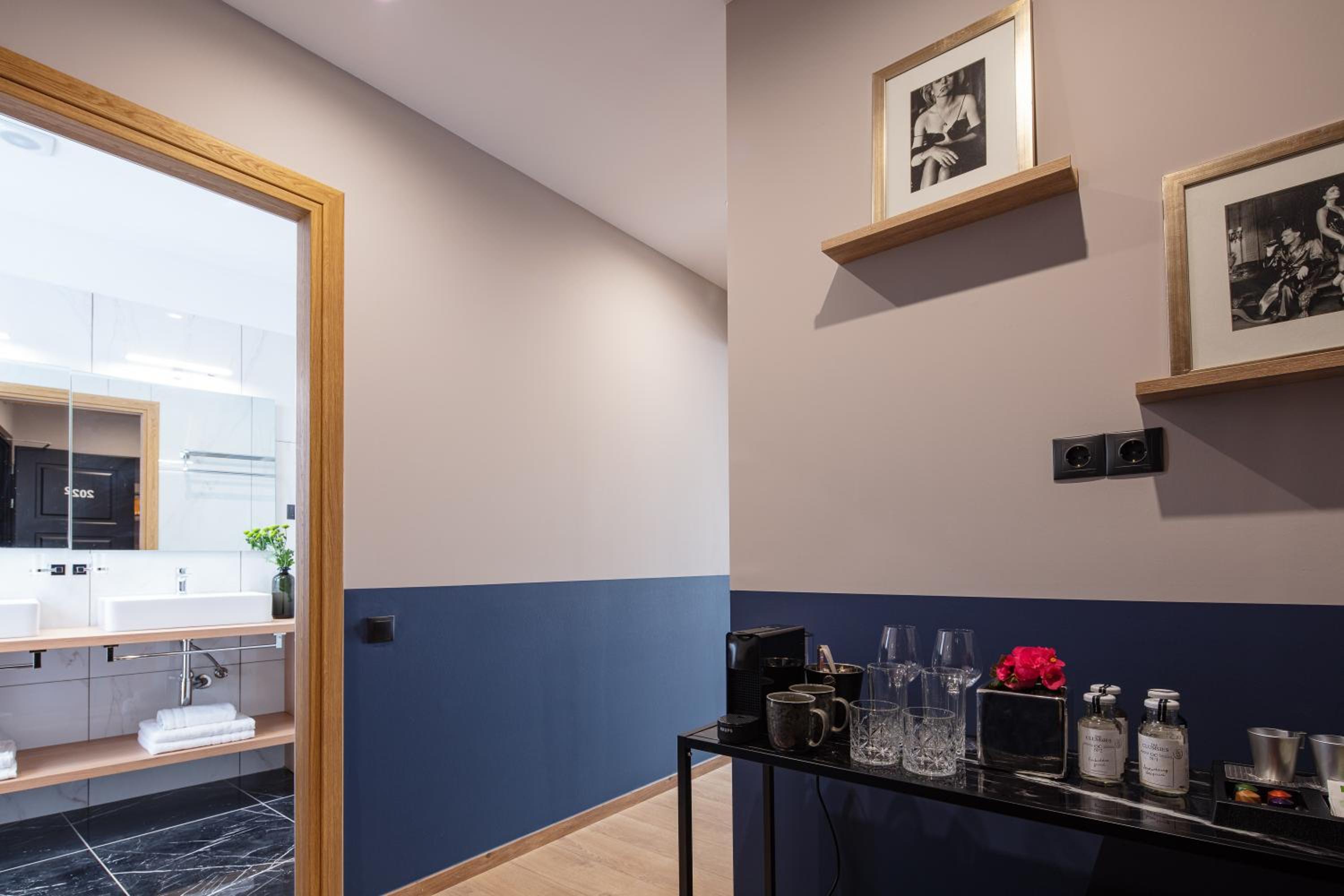 Superior Room with City View