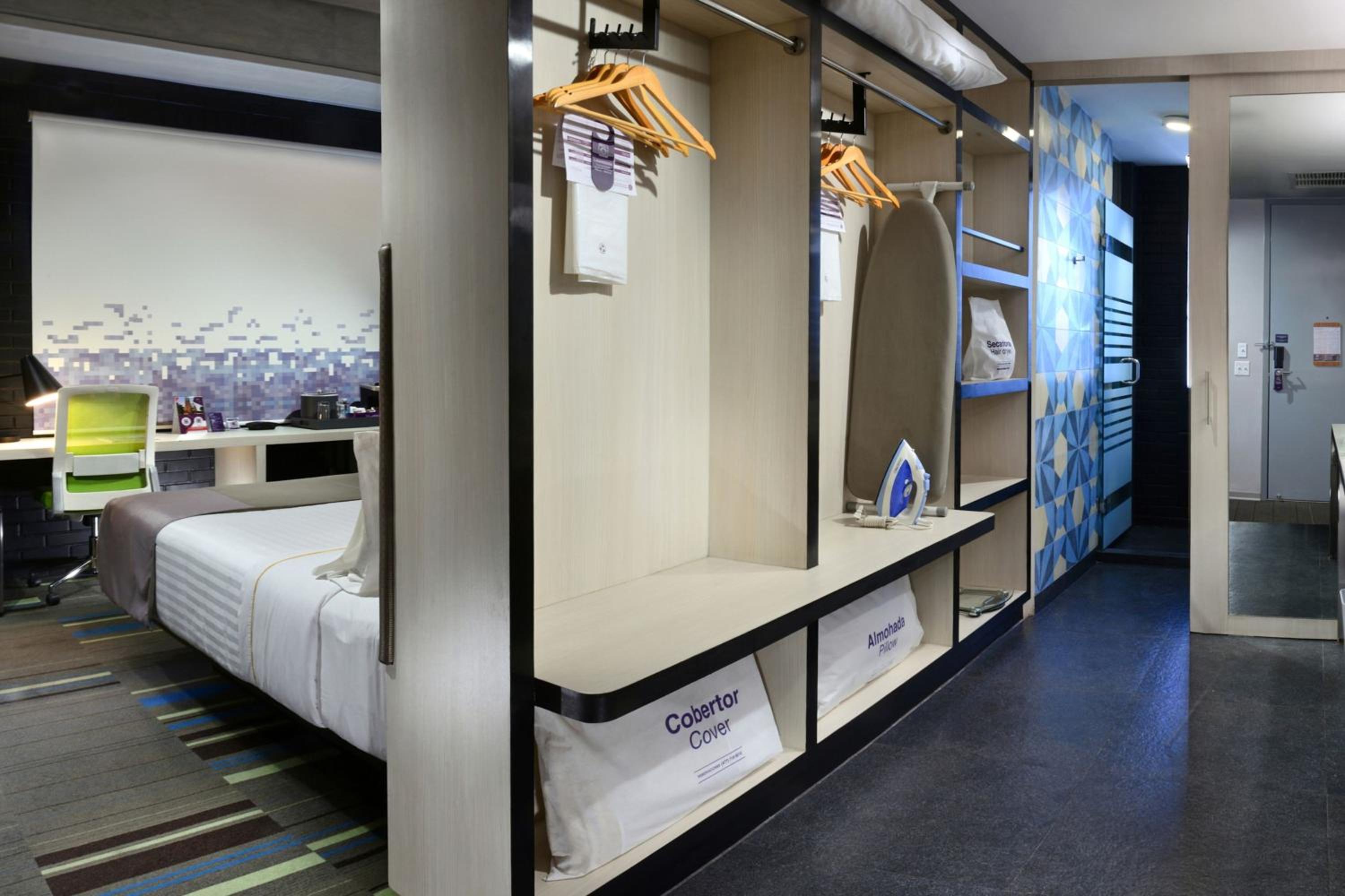 Aloft, Guest Room, 1 King