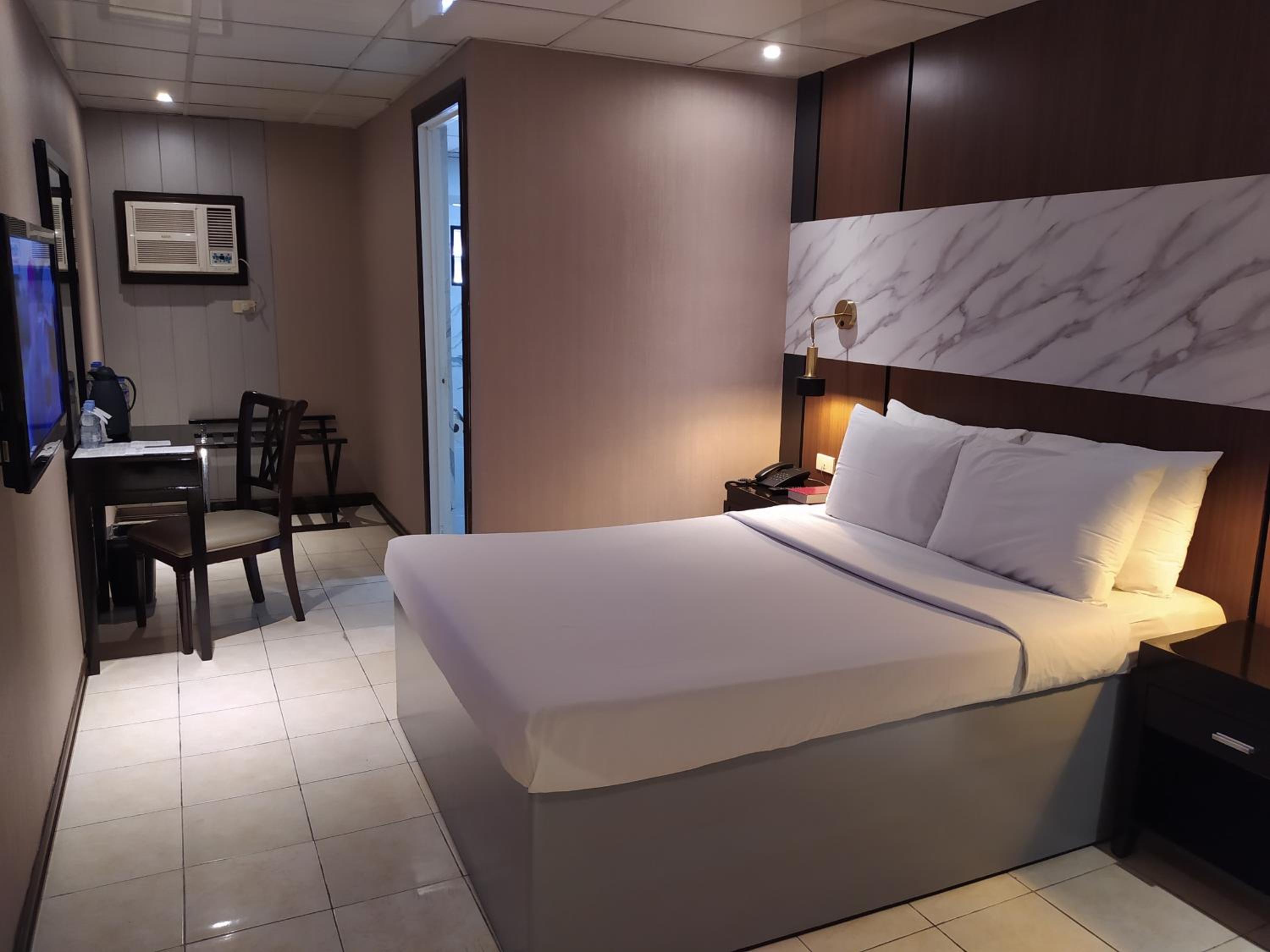 Junior Double Room (No Window)