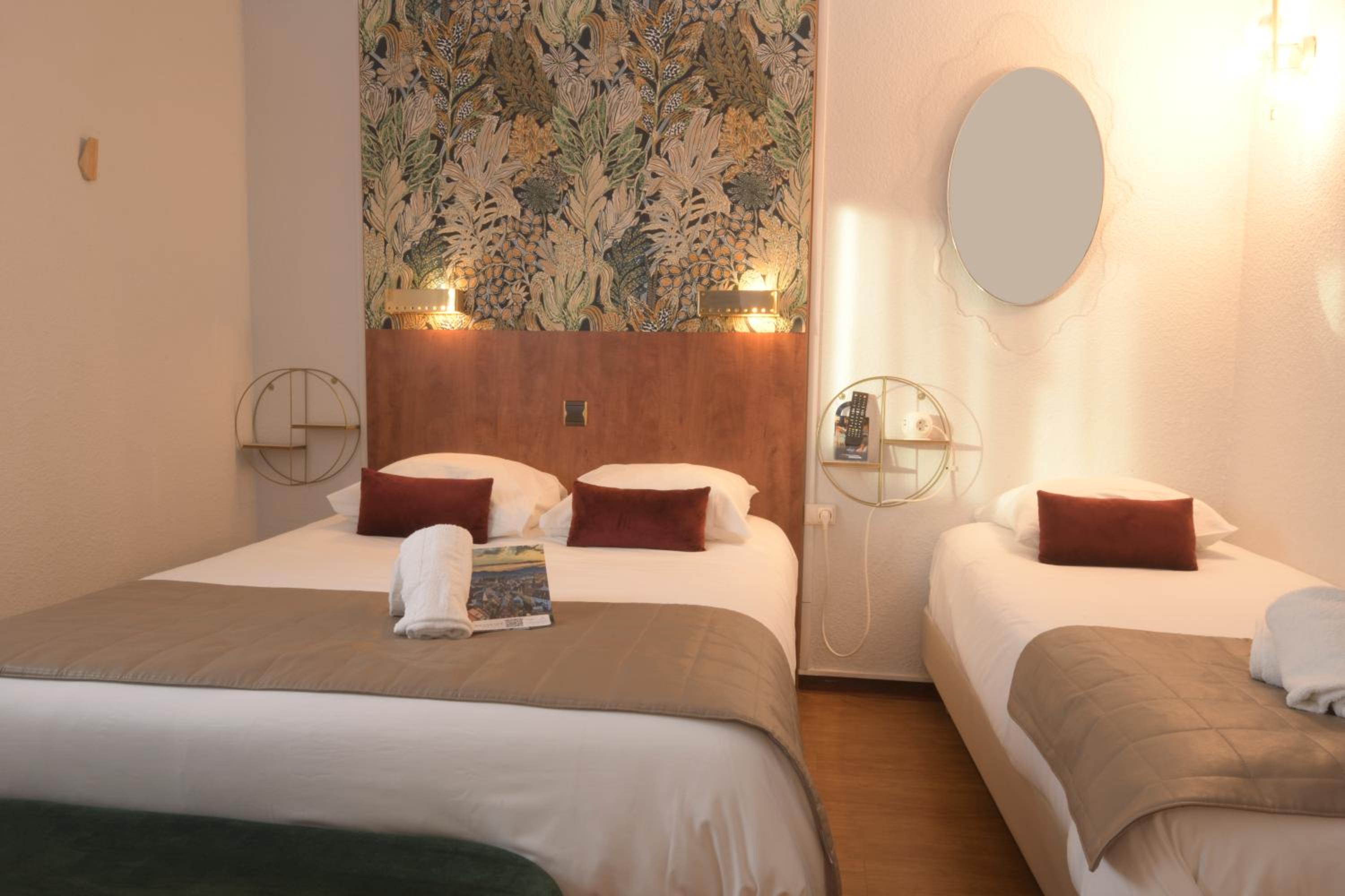 Triple Room With Bath