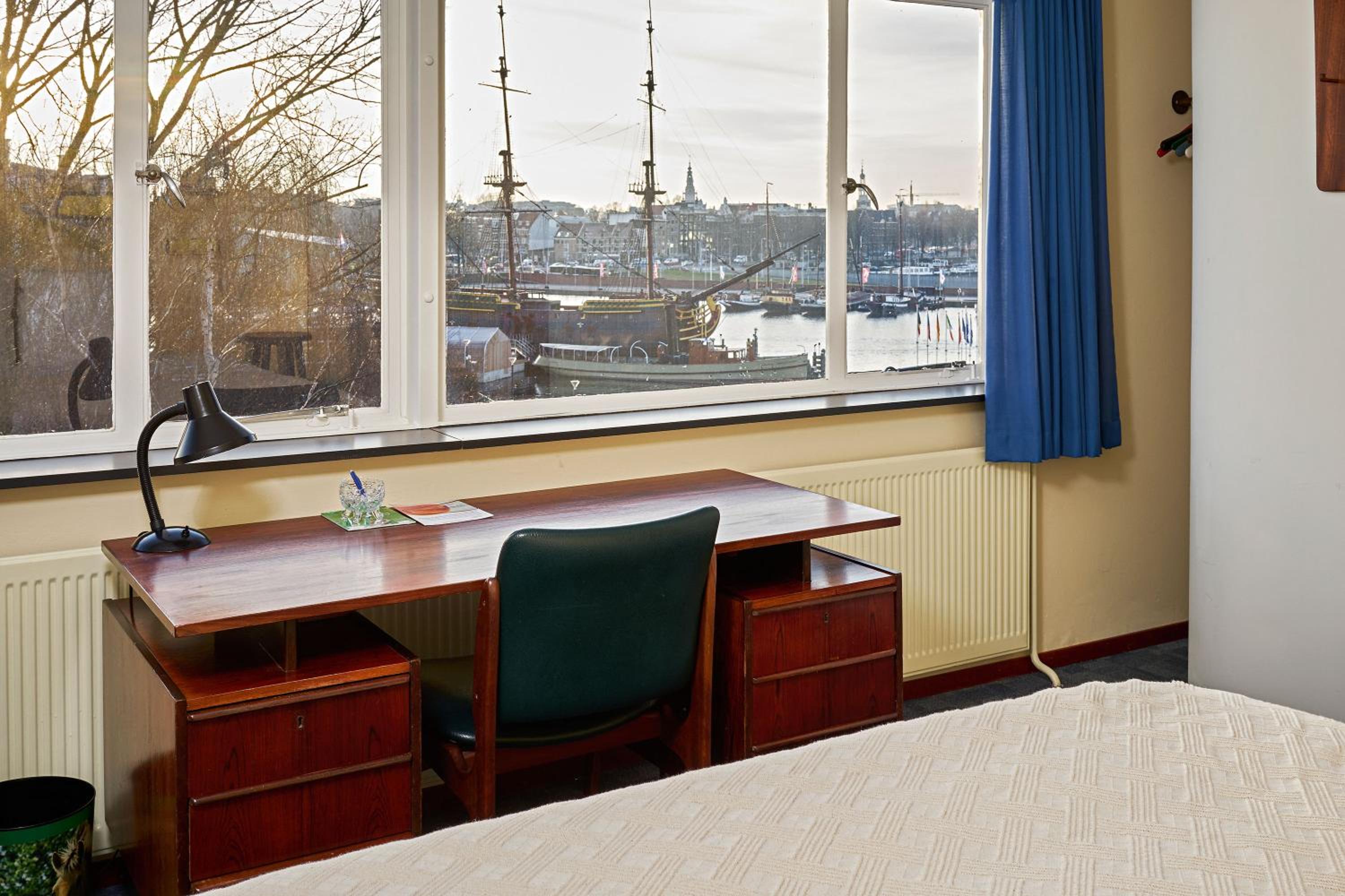 Double or Twin Room with Private Bathroom