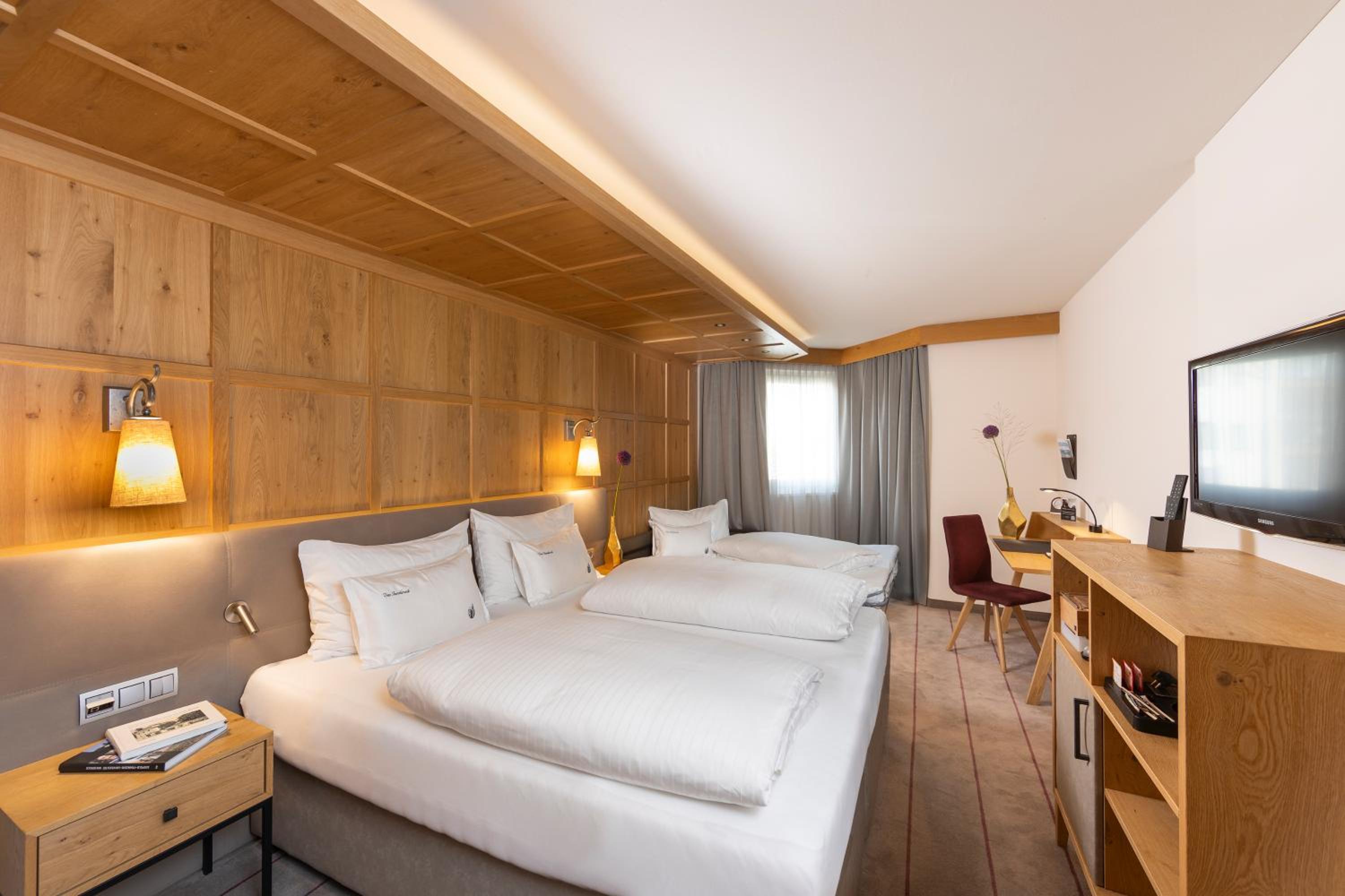 Double Room with Extra Bed