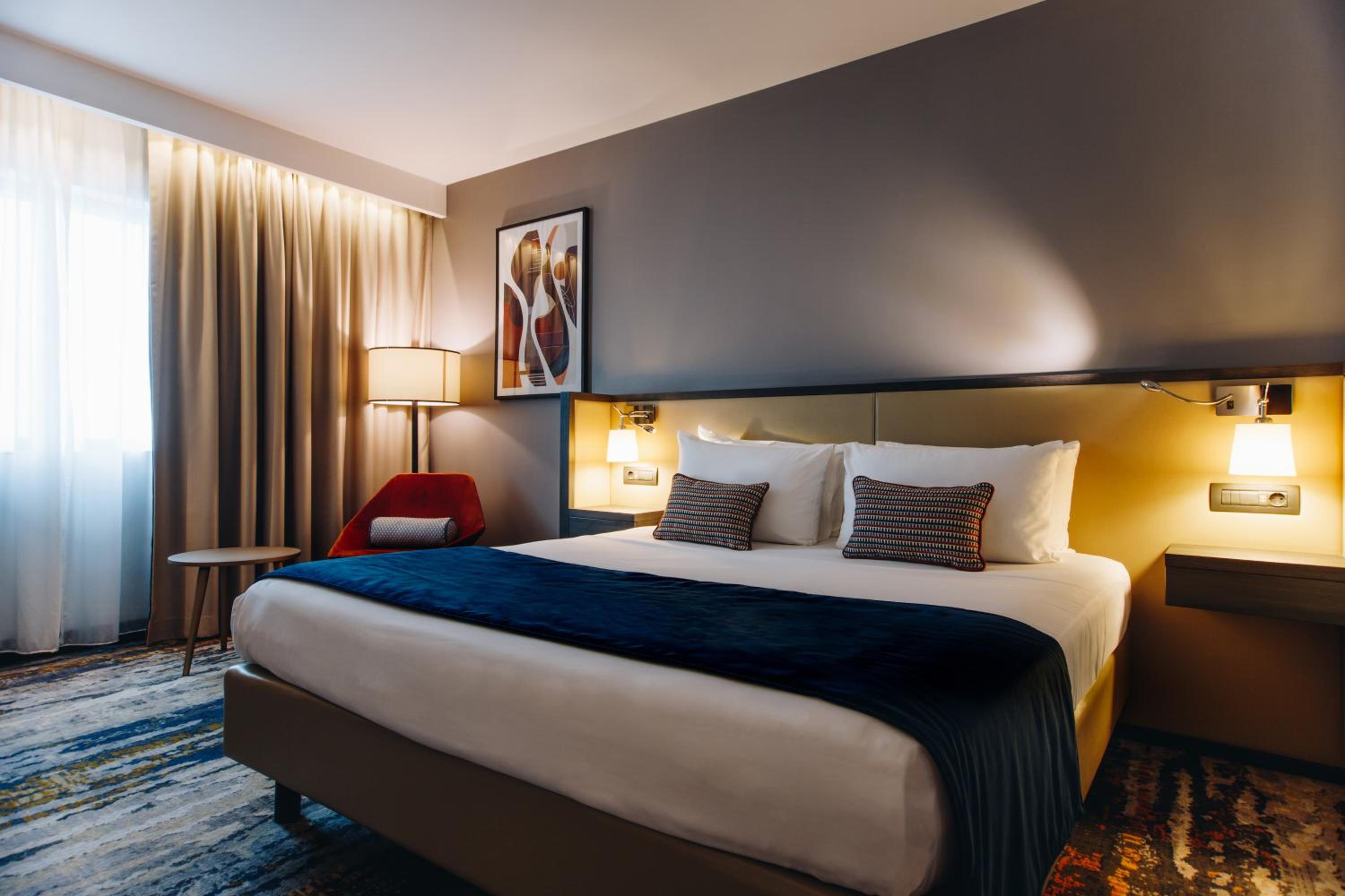 Standard King Room