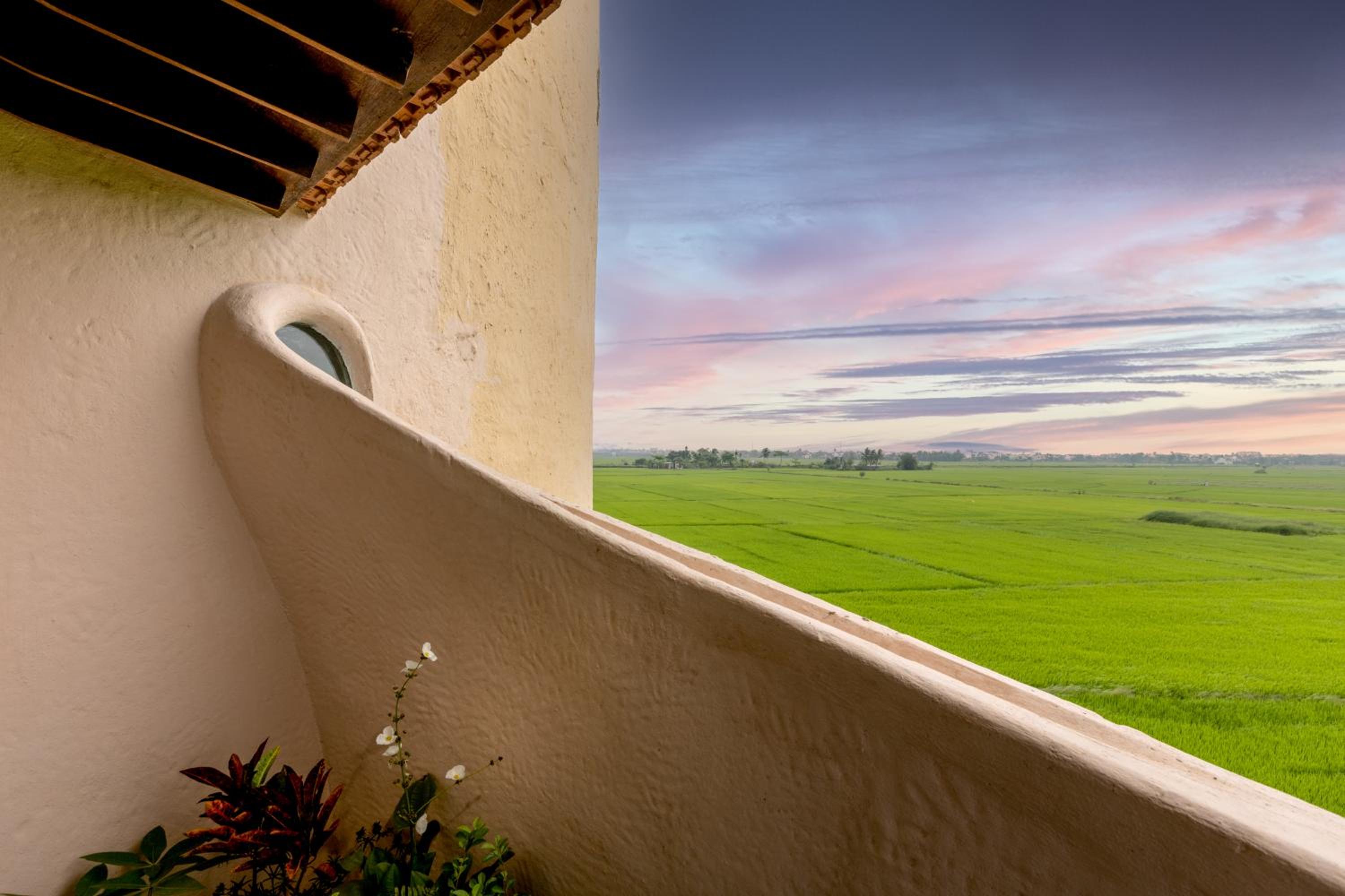 Premier Deluxe Double or Twin Room